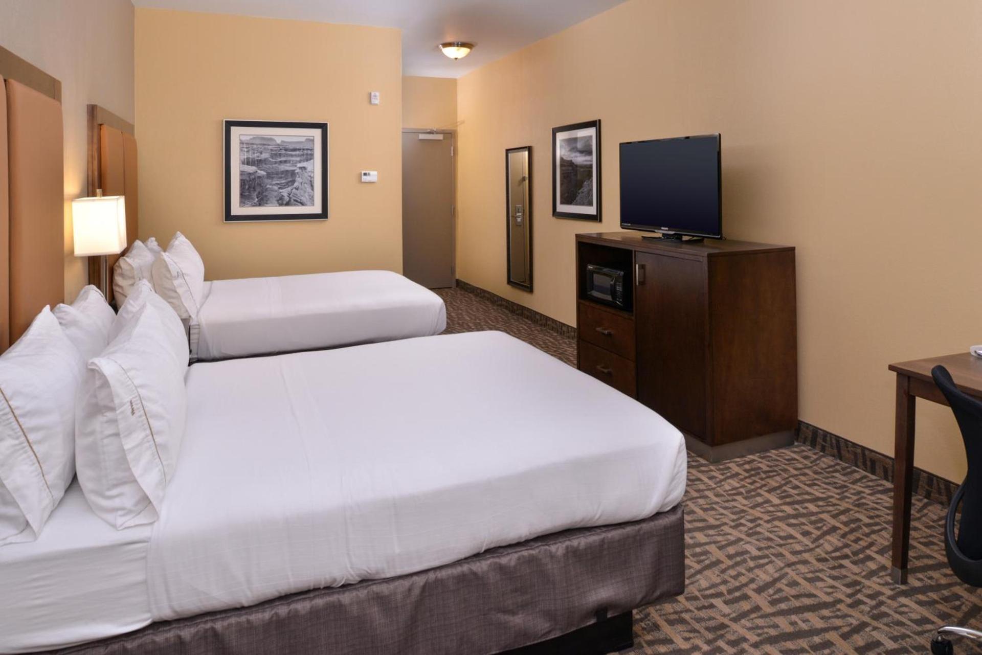 Holiday Inn Express & Suites Page - Lake Powell Area by IHG photo 30