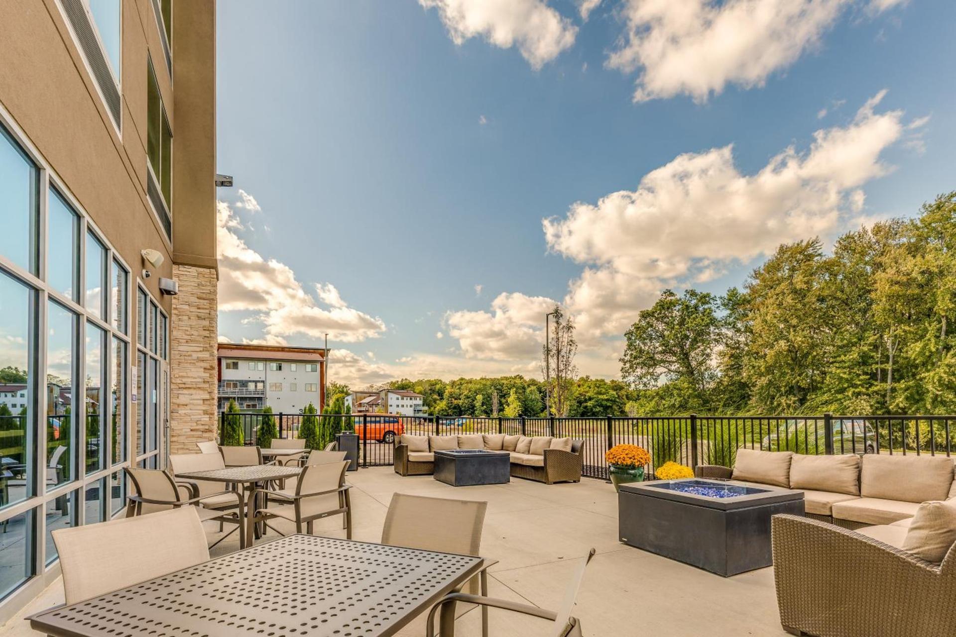 Holiday Inn Express & Suites Okemos - University Area by IHG photo 10
