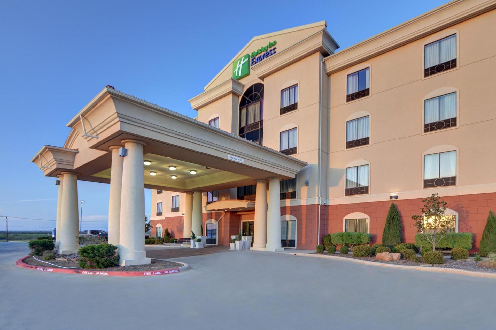 Holiday Inn Express Hotel and Suites Altus by IHG photo 49