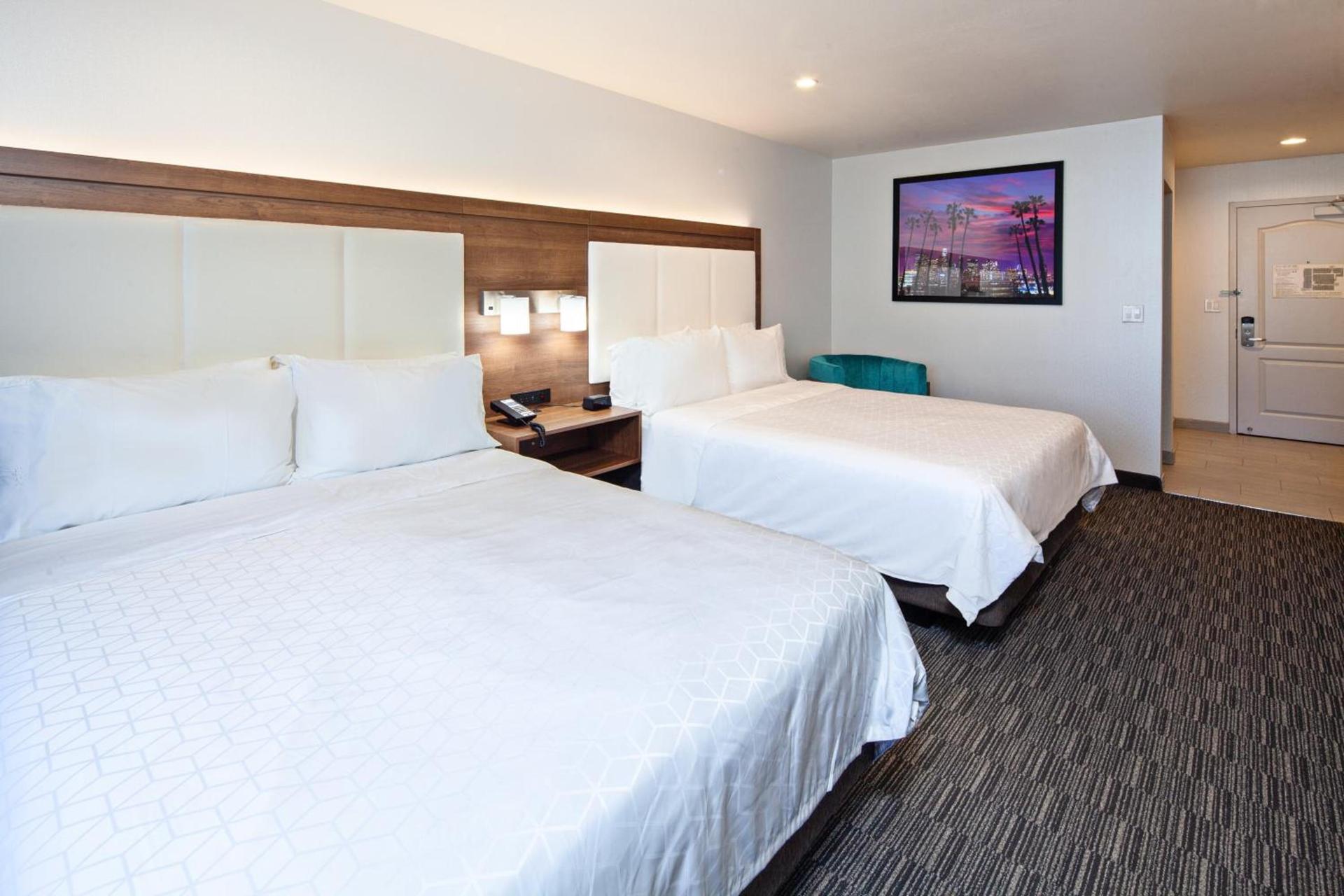 Holiday Inn Express Hollywood Walk of Fame by IHG photo 66