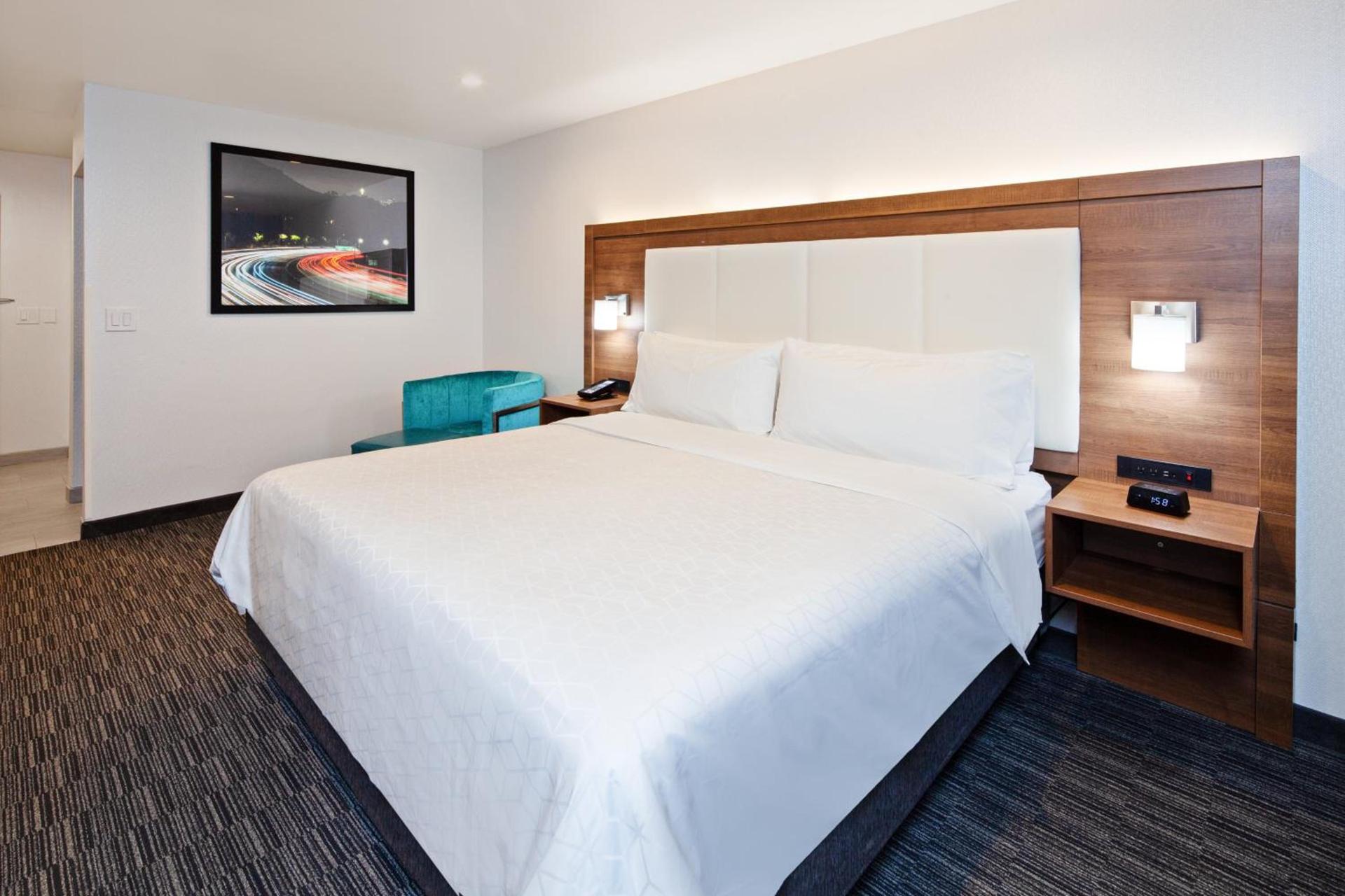 Holiday Inn Express Hollywood Walk of Fame by IHG photo 68