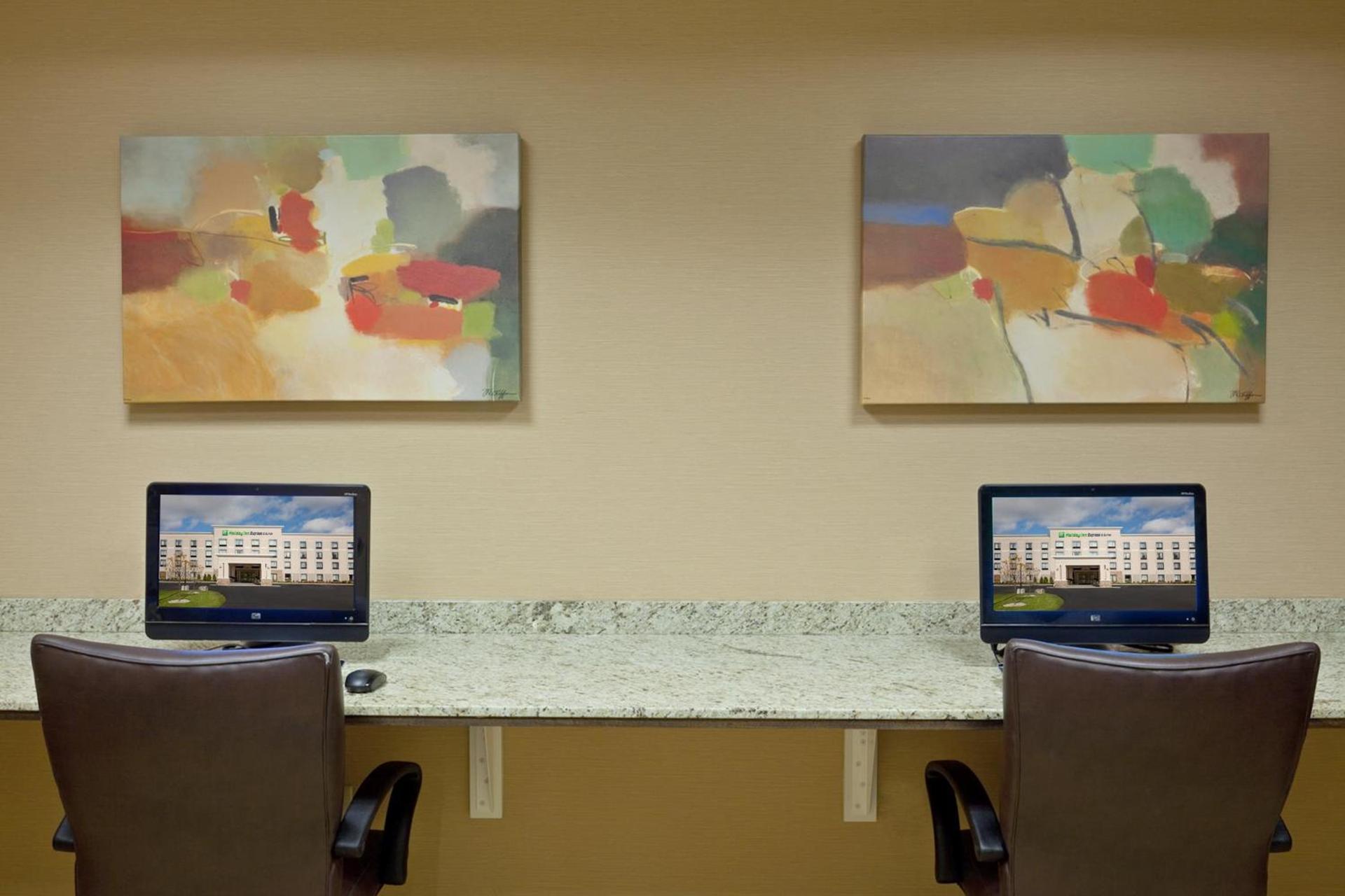 Holiday Inn Express & Suites Malone by IHG photo 13