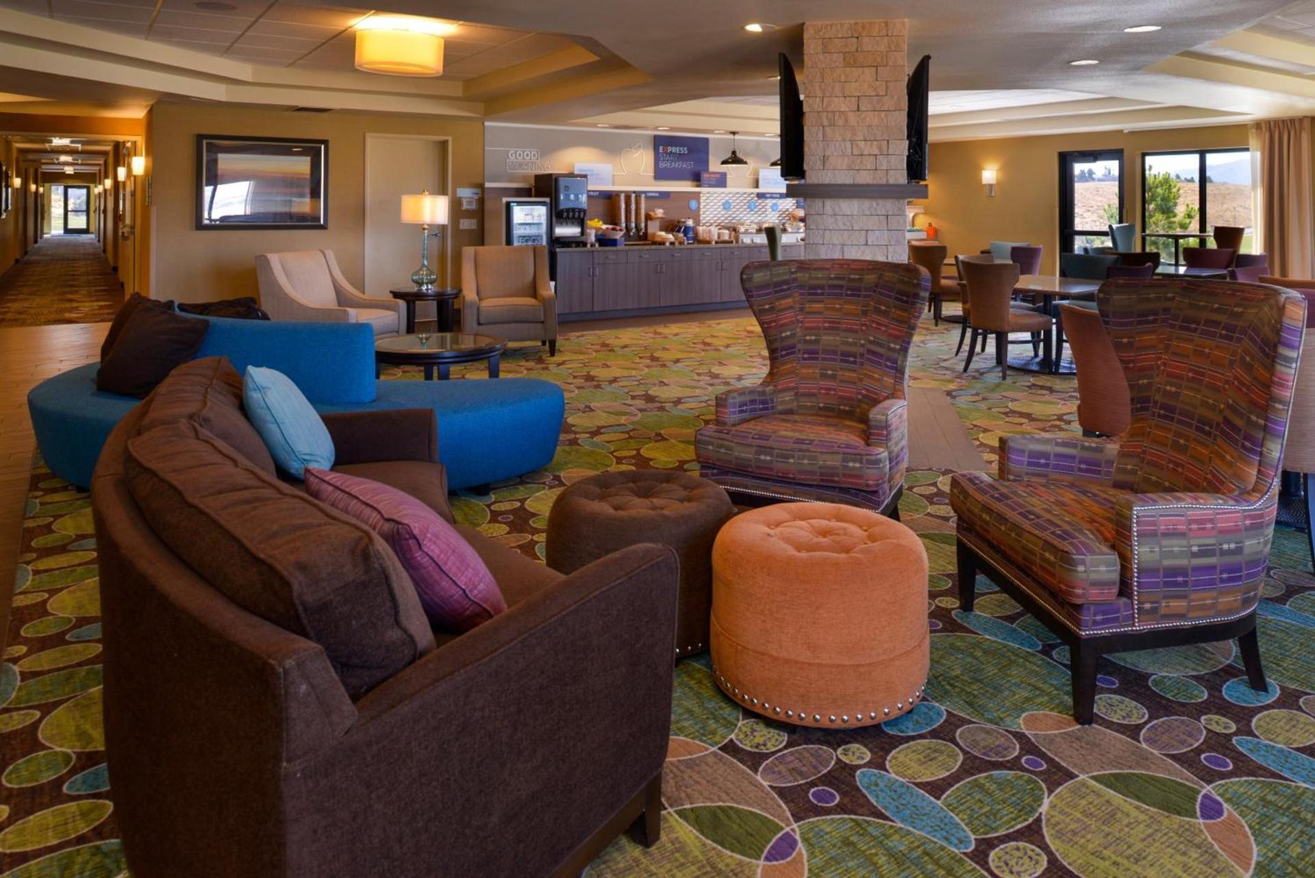 Holiday Inn Express Pocatello by IHG !UNDER RENOVATION! photo 69