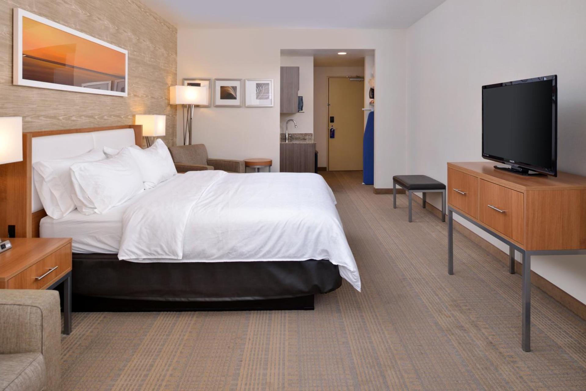 Holiday Inn Express Pocatello by IHG !UNDER RENOVATION! photo 84