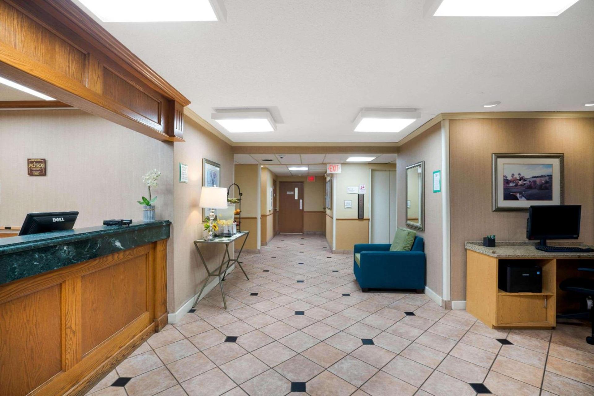 Hawthorn Extended Stay by Wyndham Jackson photo 33