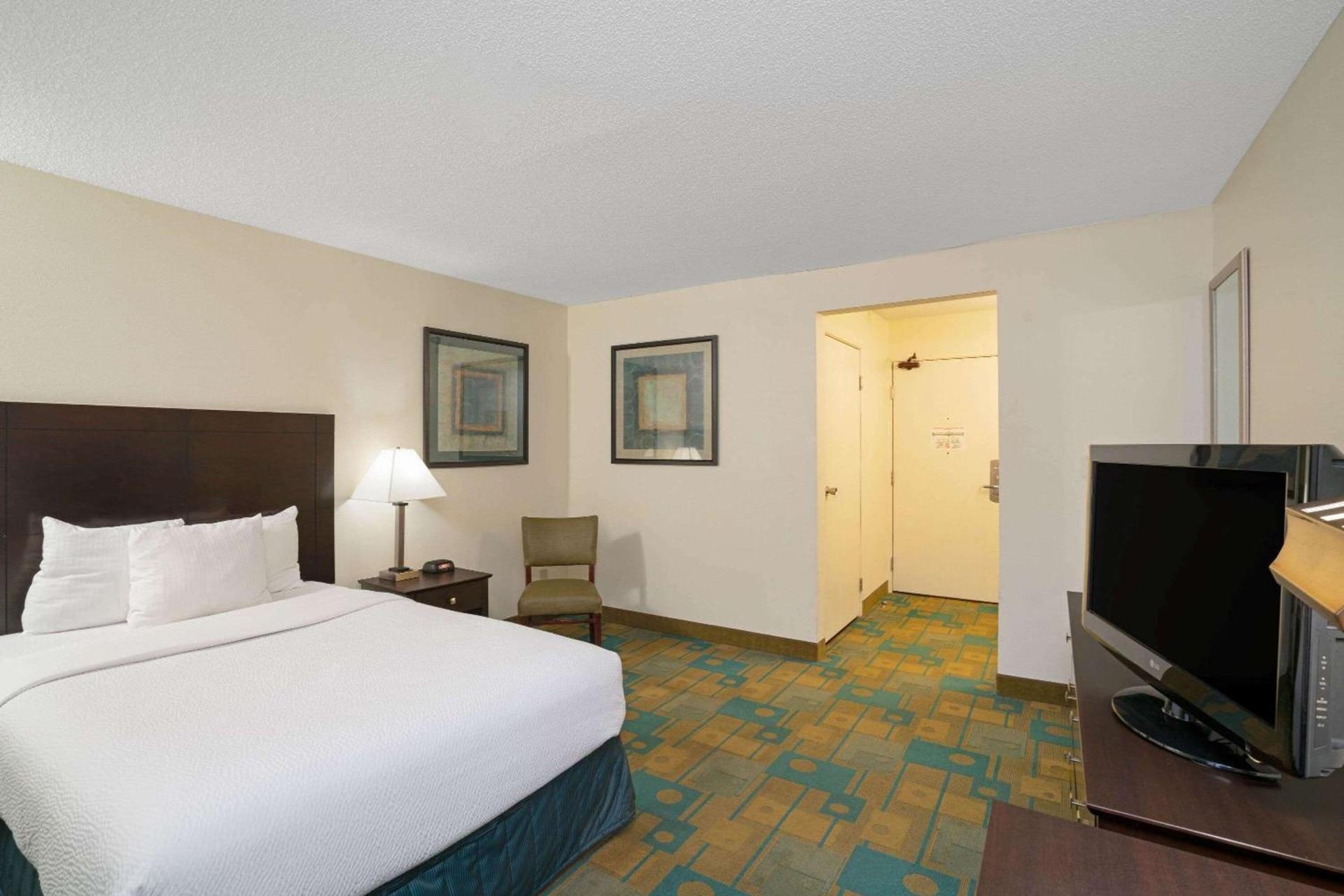 Hawthorn Extended Stay by Wyndham Jackson photo 28