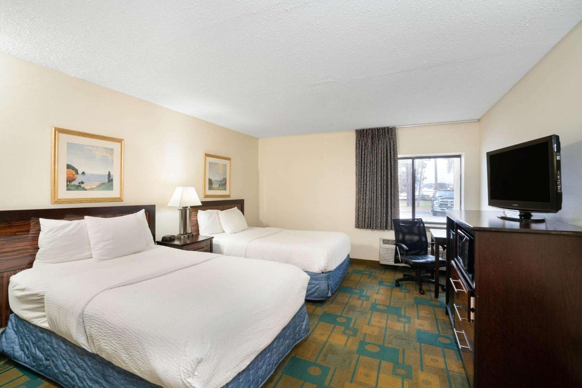 Hawthorn Extended Stay by Wyndham Jackson photo 25