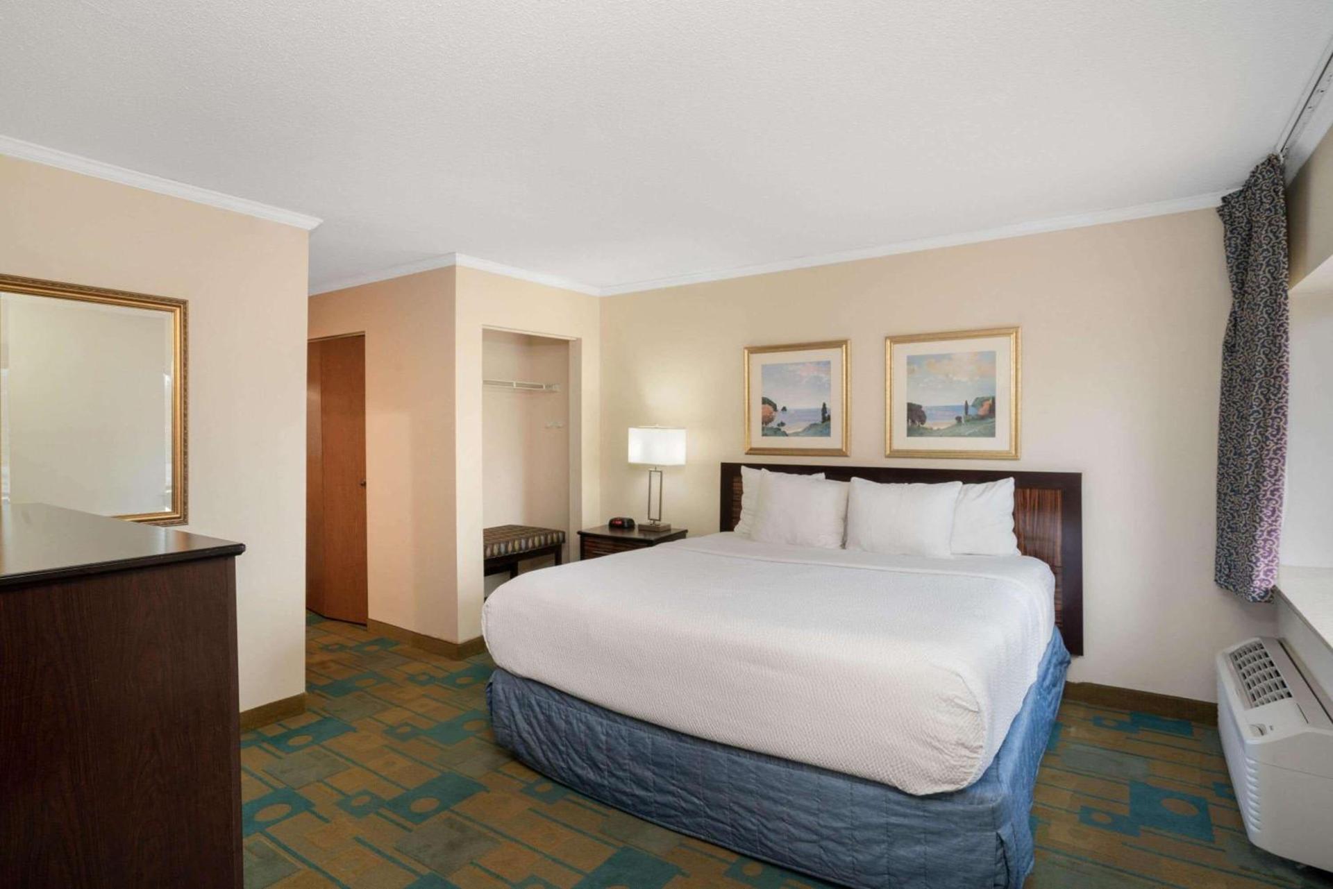Hawthorn Extended Stay by Wyndham Jackson photo 18