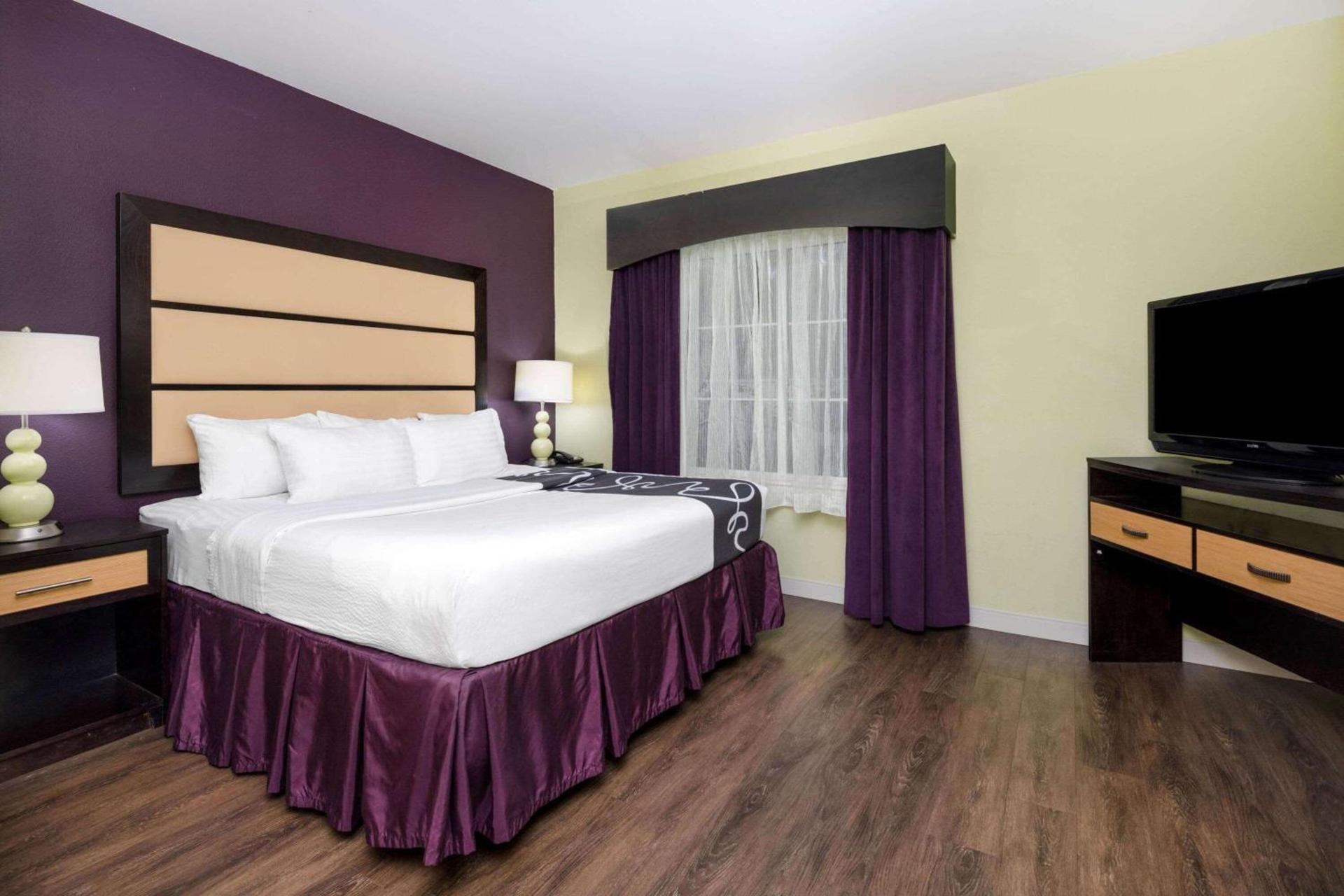 La Quinta by Wyndham Hinesville - Fort Stewart photo 10
