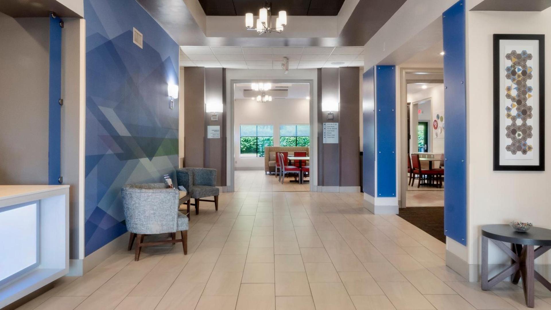 Holiday Inn Express Hotel & Suites Newton Sparta by IHG photo 11