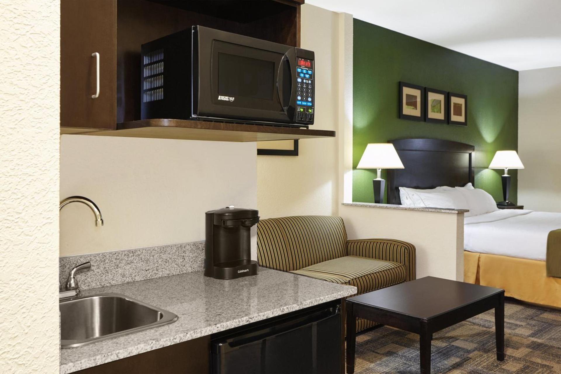Holiday Inn Express Pekin - Peoria Area by IHG photo 13