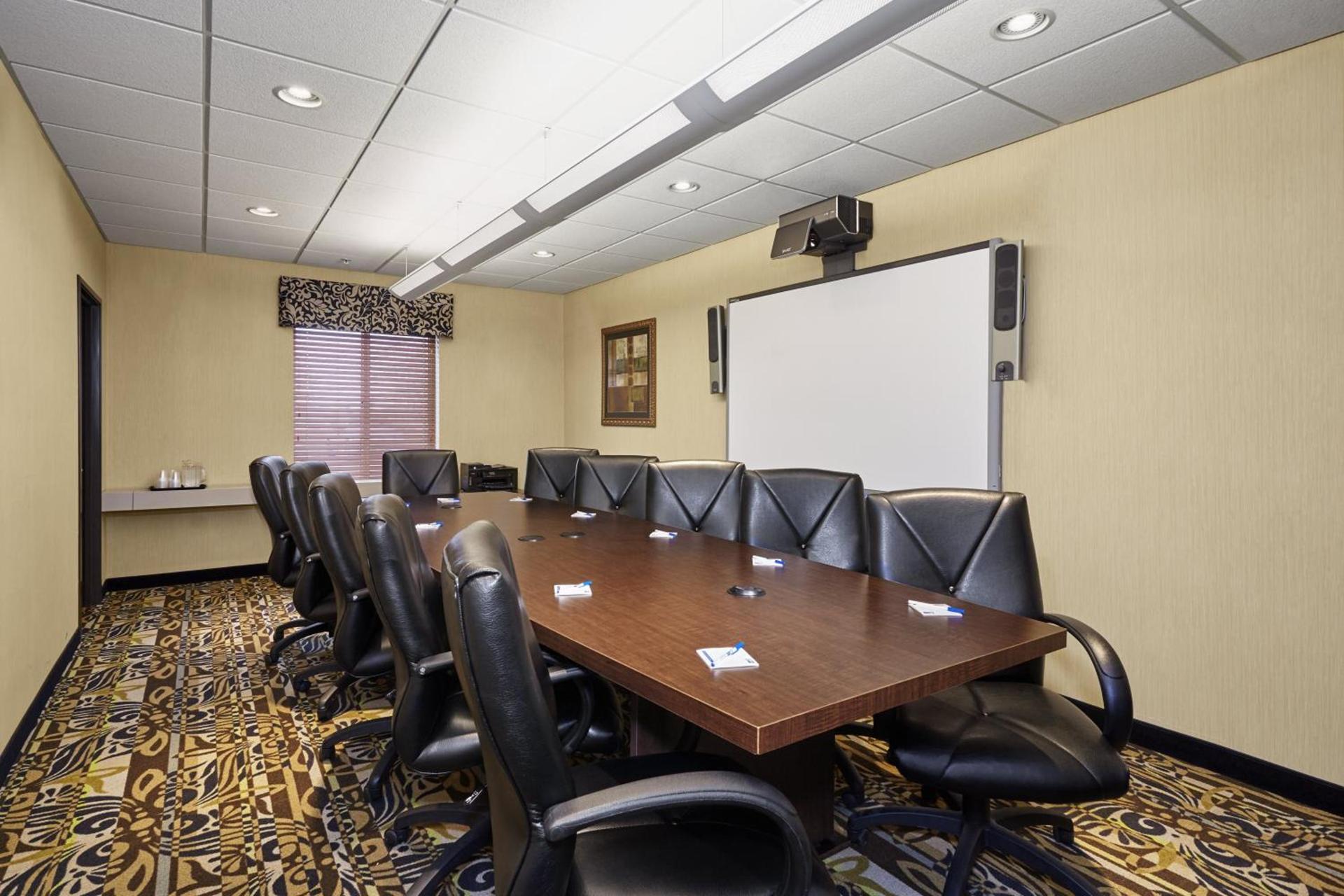 Holiday Inn Express Pekin - Peoria Area by IHG photo 17