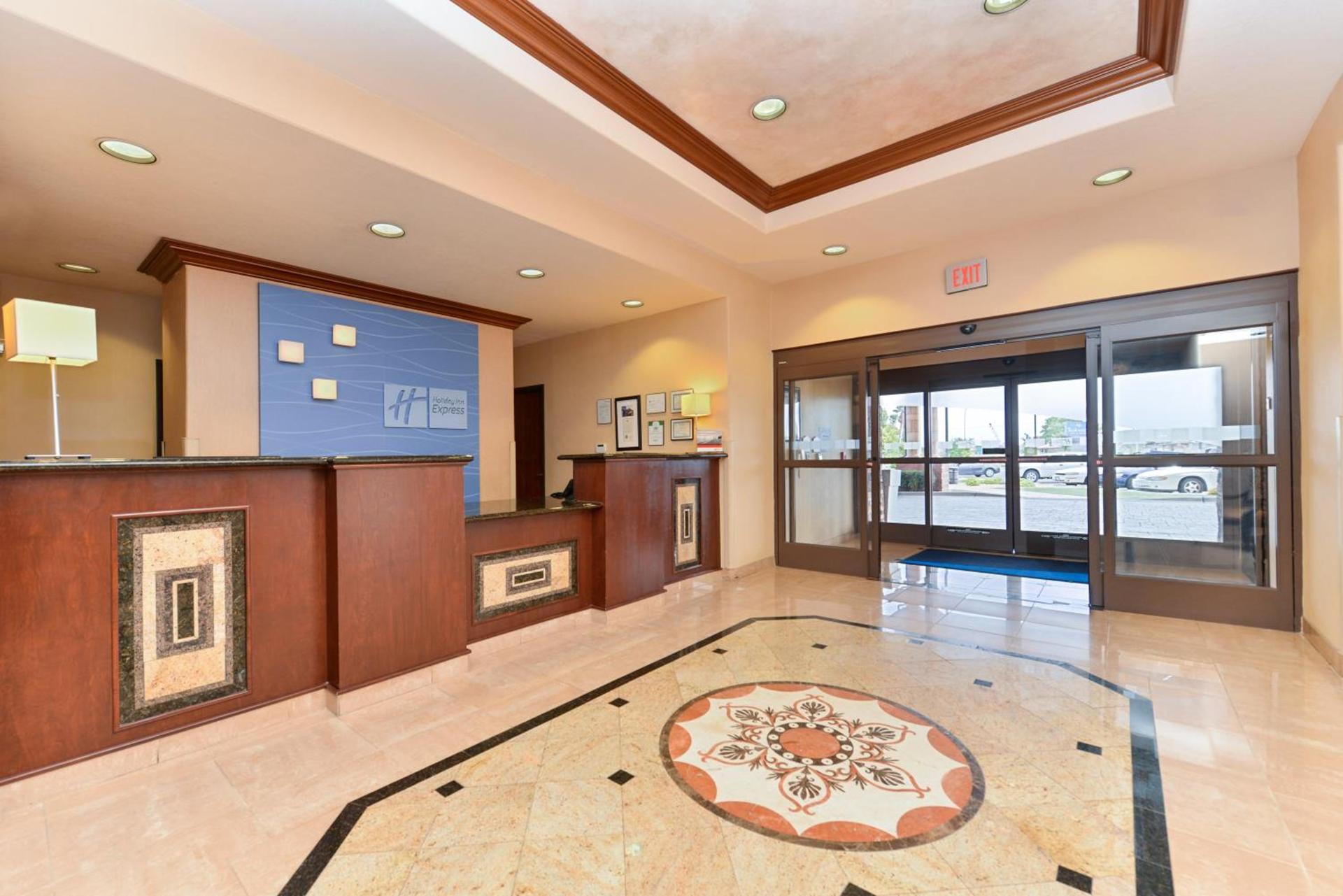 Holiday Inn Express Hotel & Suites Las Cruces by IHG photo 22