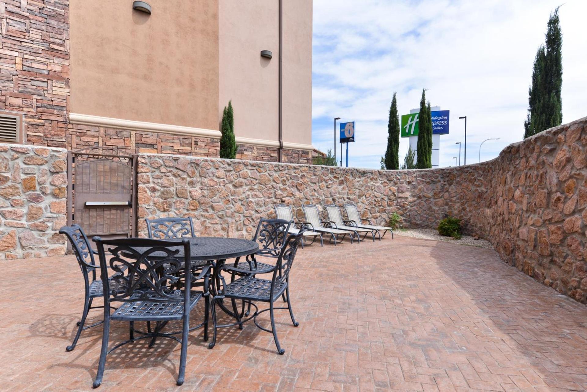 Holiday Inn Express Hotel & Suites Las Cruces by IHG photo 4