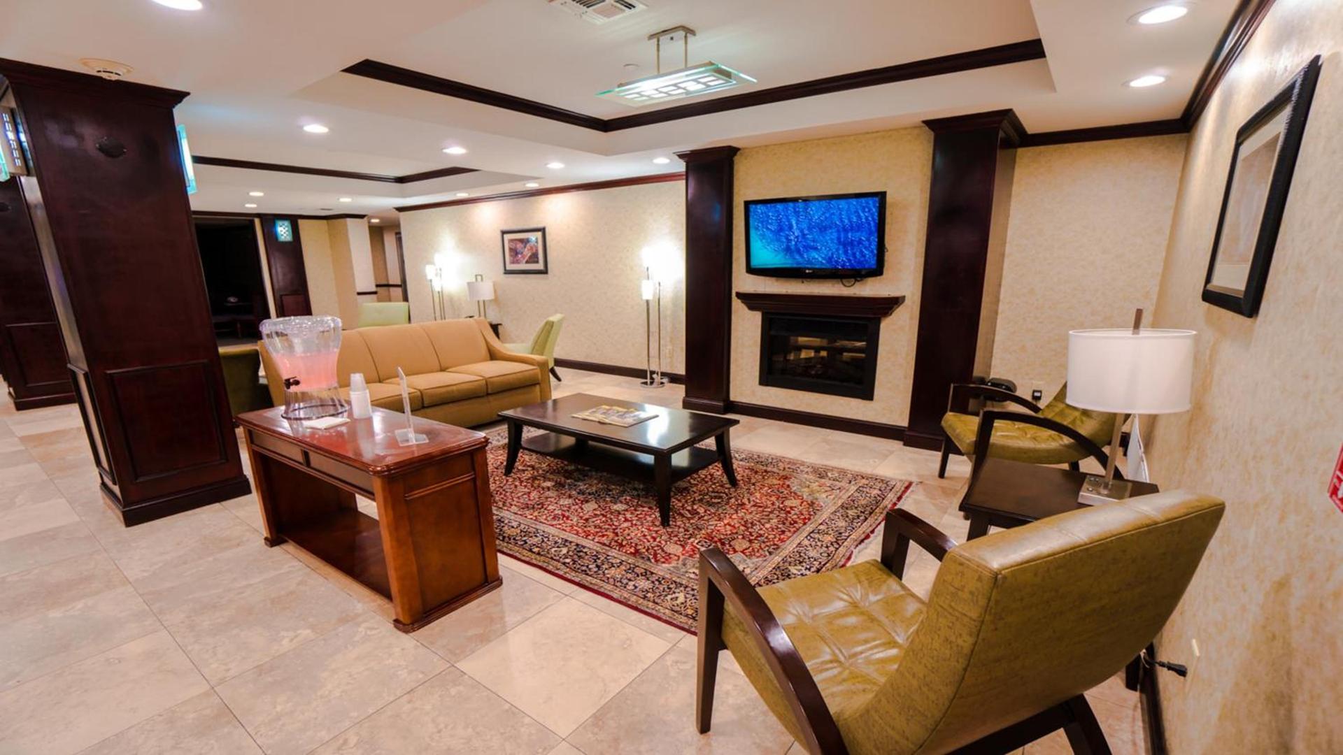 Holiday Inn Express Hotel & Suites Pampa by IHG photo 12