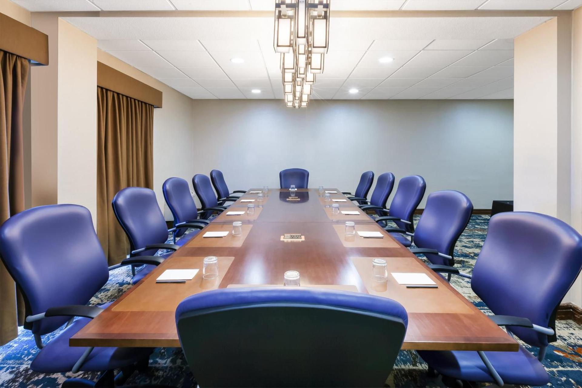 Crowne Plaza Columbus North - Worthington by IHG photo 20