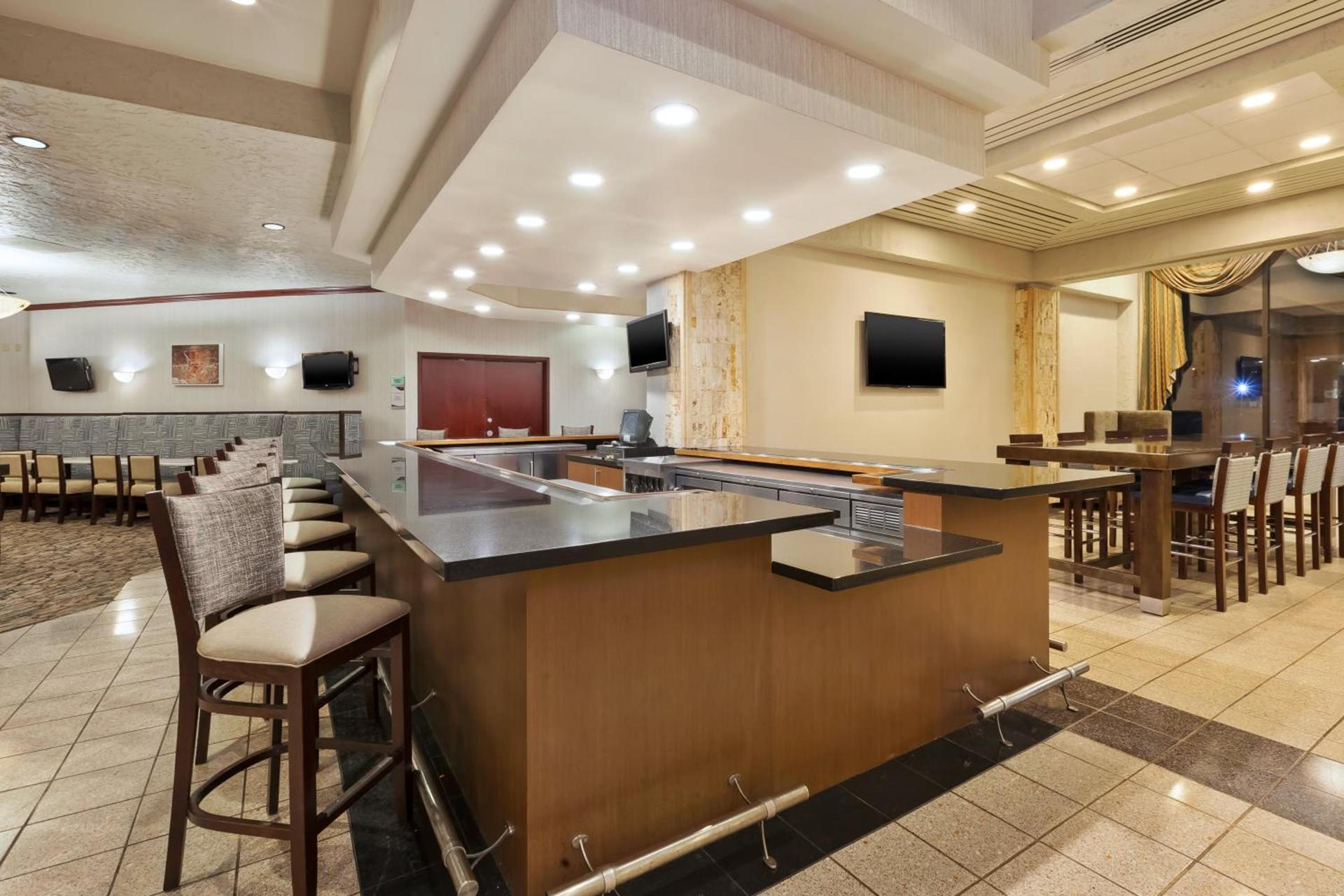 Crowne Plaza Columbus North - Worthington by IHG photo 19