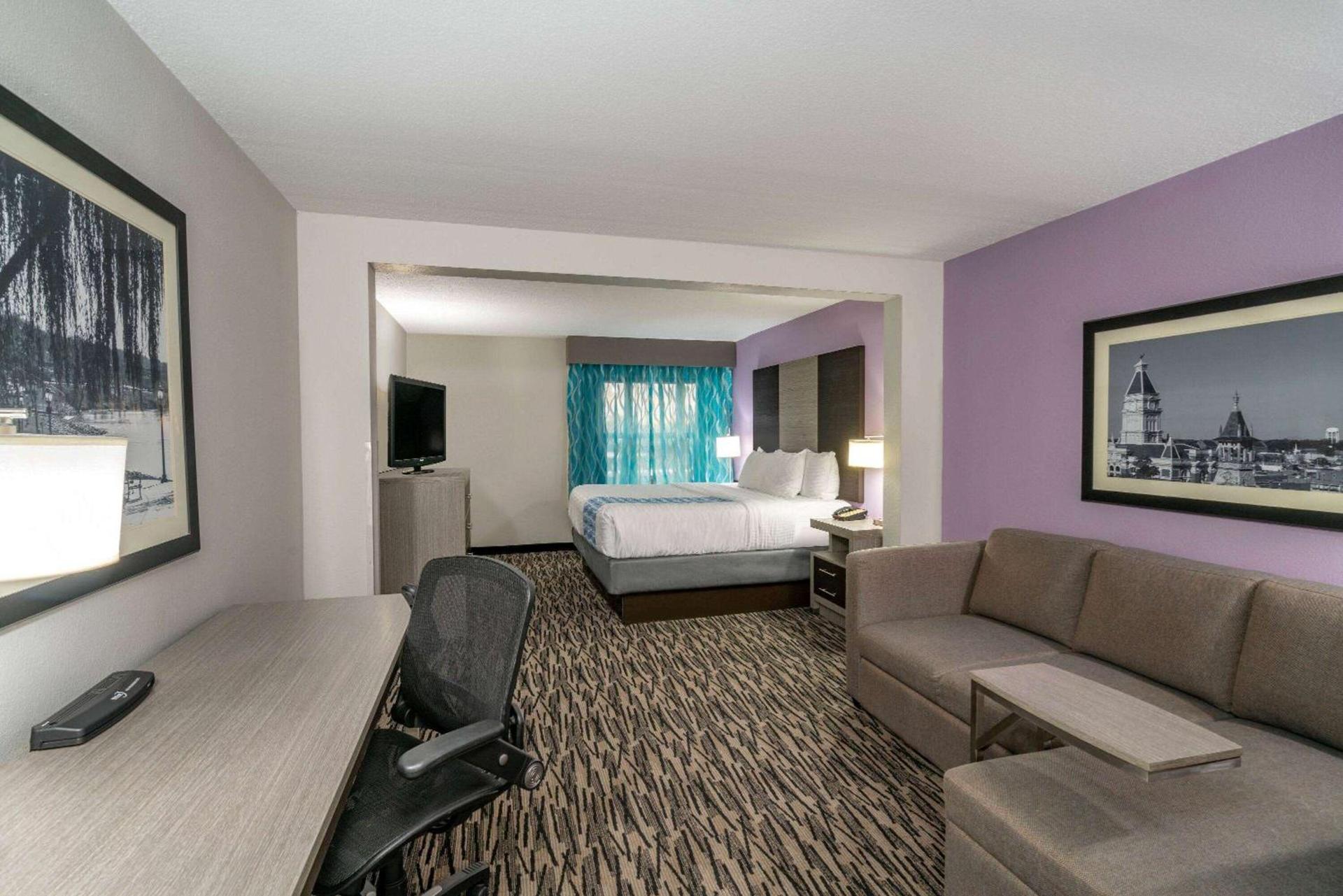 La Quinta by Wyndham Clarksville photo 39