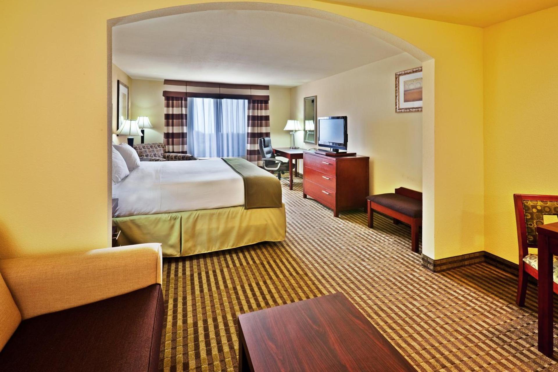 Holiday Inn Express Ponca City by IHG photo 42