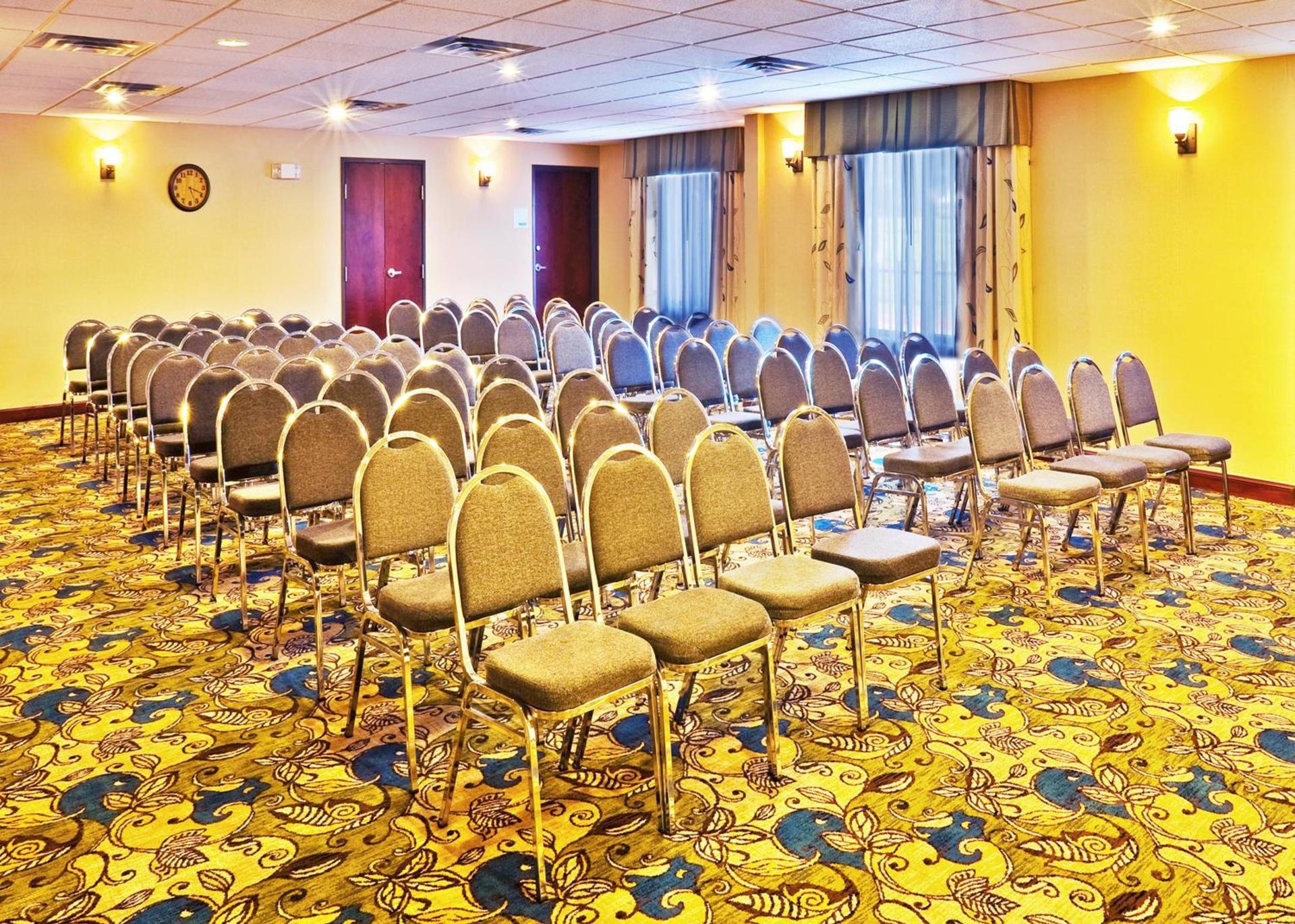 Holiday Inn Express Ponca City by IHG photo 26