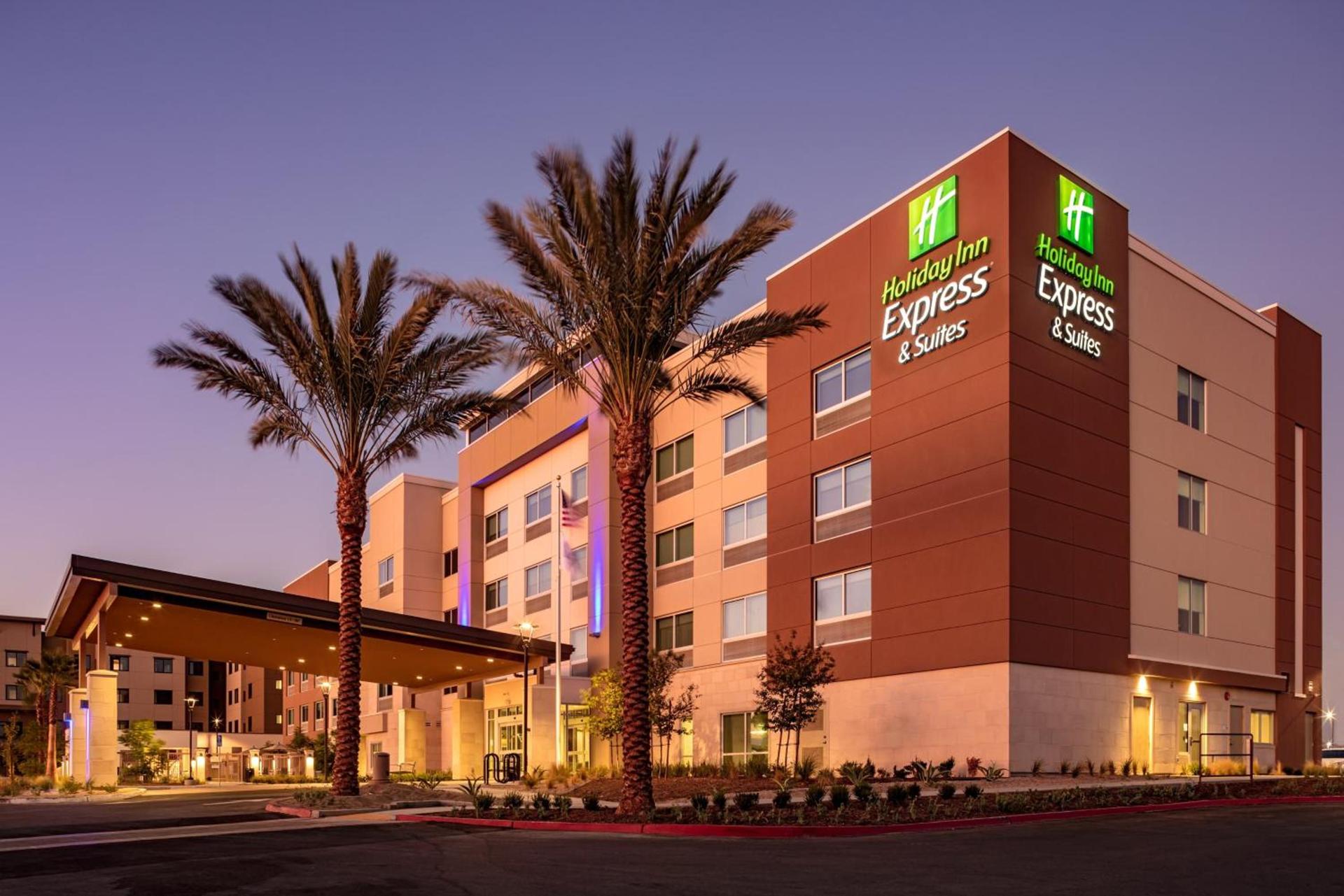 Holiday Inn Express & Suites - Moreno Valley - Riverside by IHG — hotel in Moreno Valley