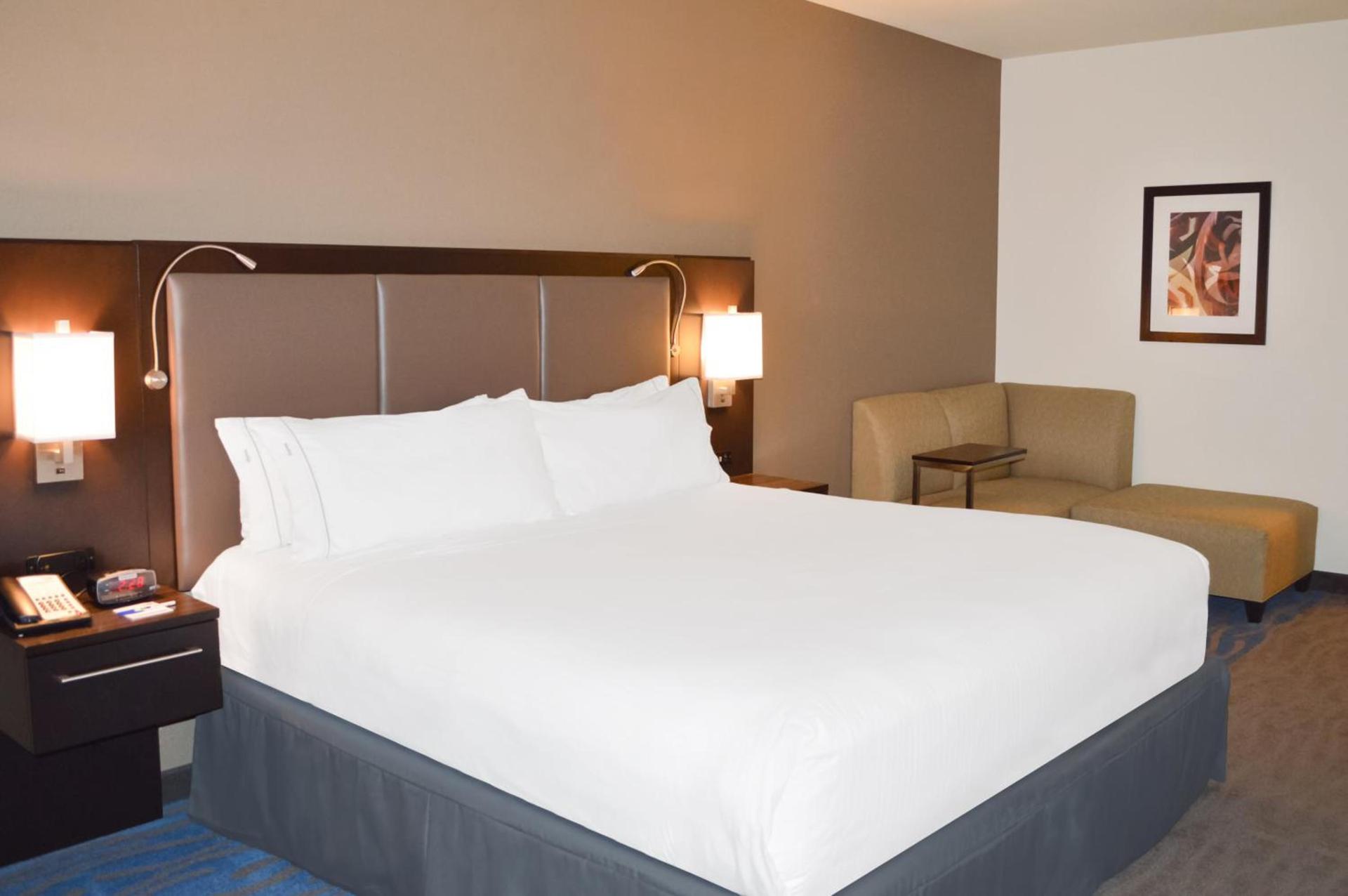 Holiday Inn Express & Suites Kailua-Kona by IHG photo 44