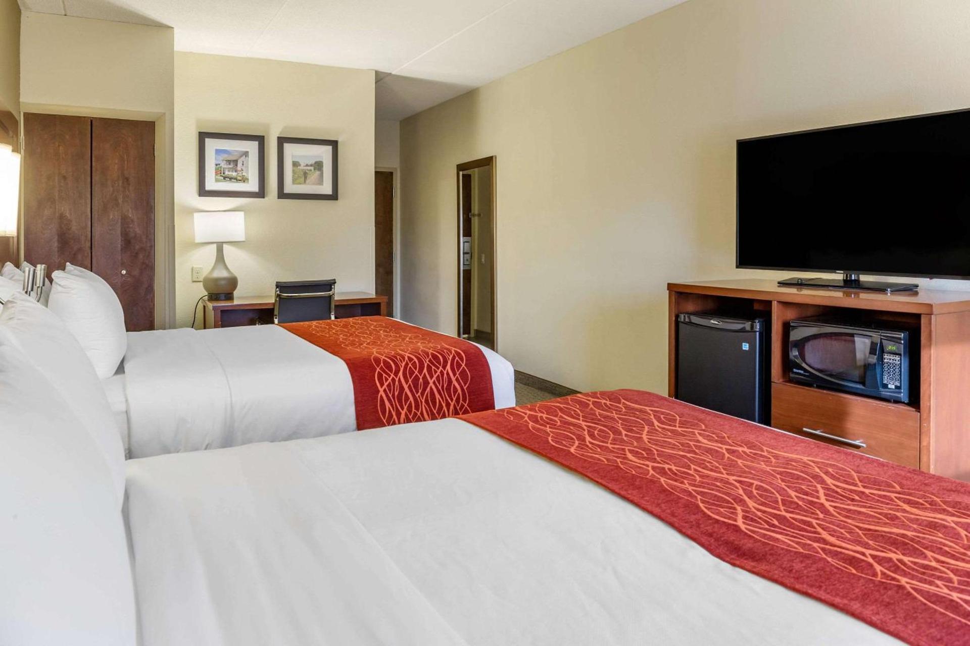 Comfort Inn Lancaster at Rockvale photo 10