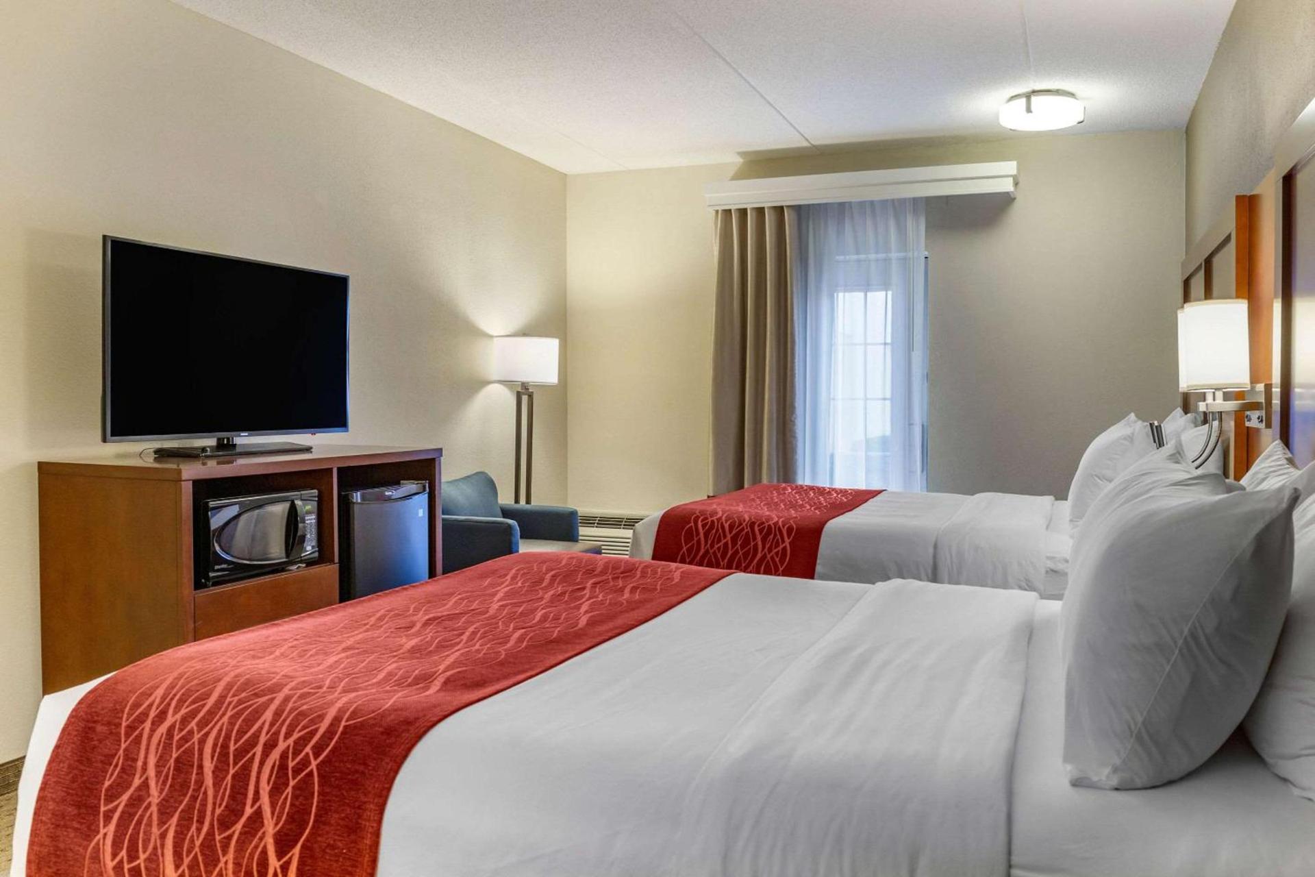 Comfort Inn Lancaster at Rockvale photo 26