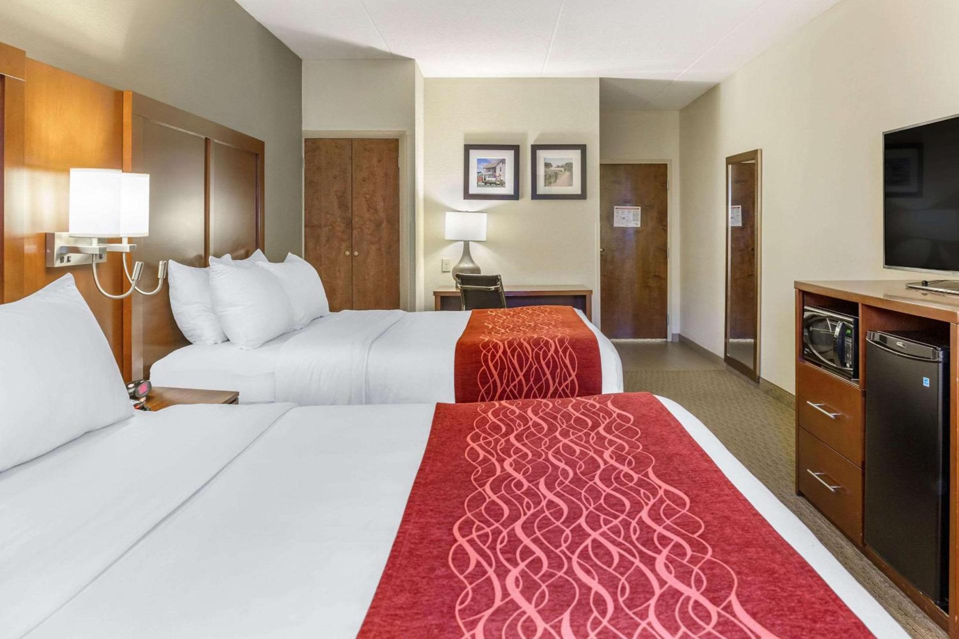 Comfort Inn Lancaster at Rockvale photo 28