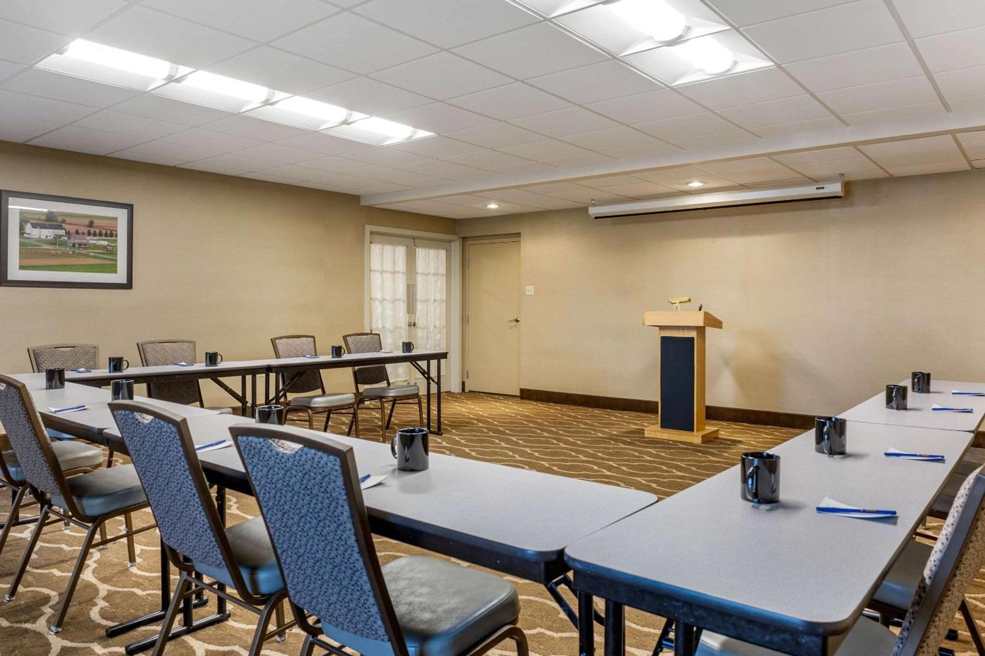 Comfort Inn Lancaster at Rockvale photo 40