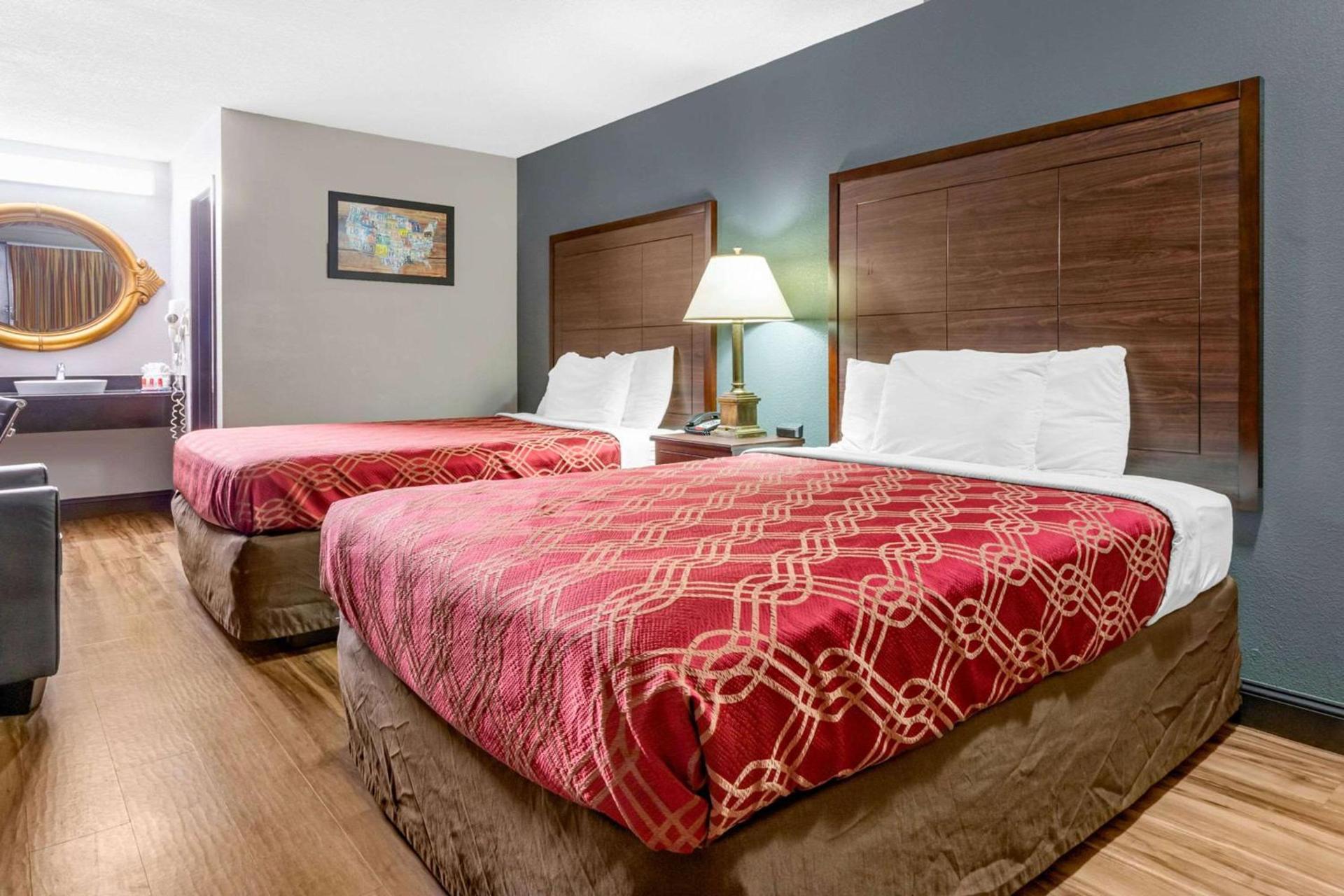 Econo Lodge Rock Hill Northeast photo 12