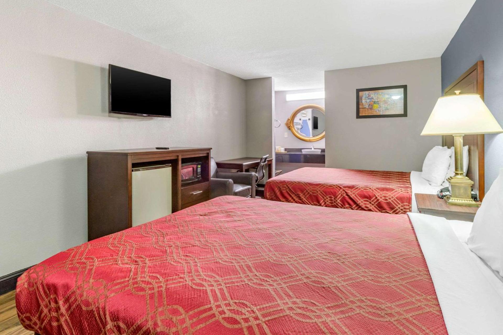 Econo Lodge Rock Hill Northeast photo 14