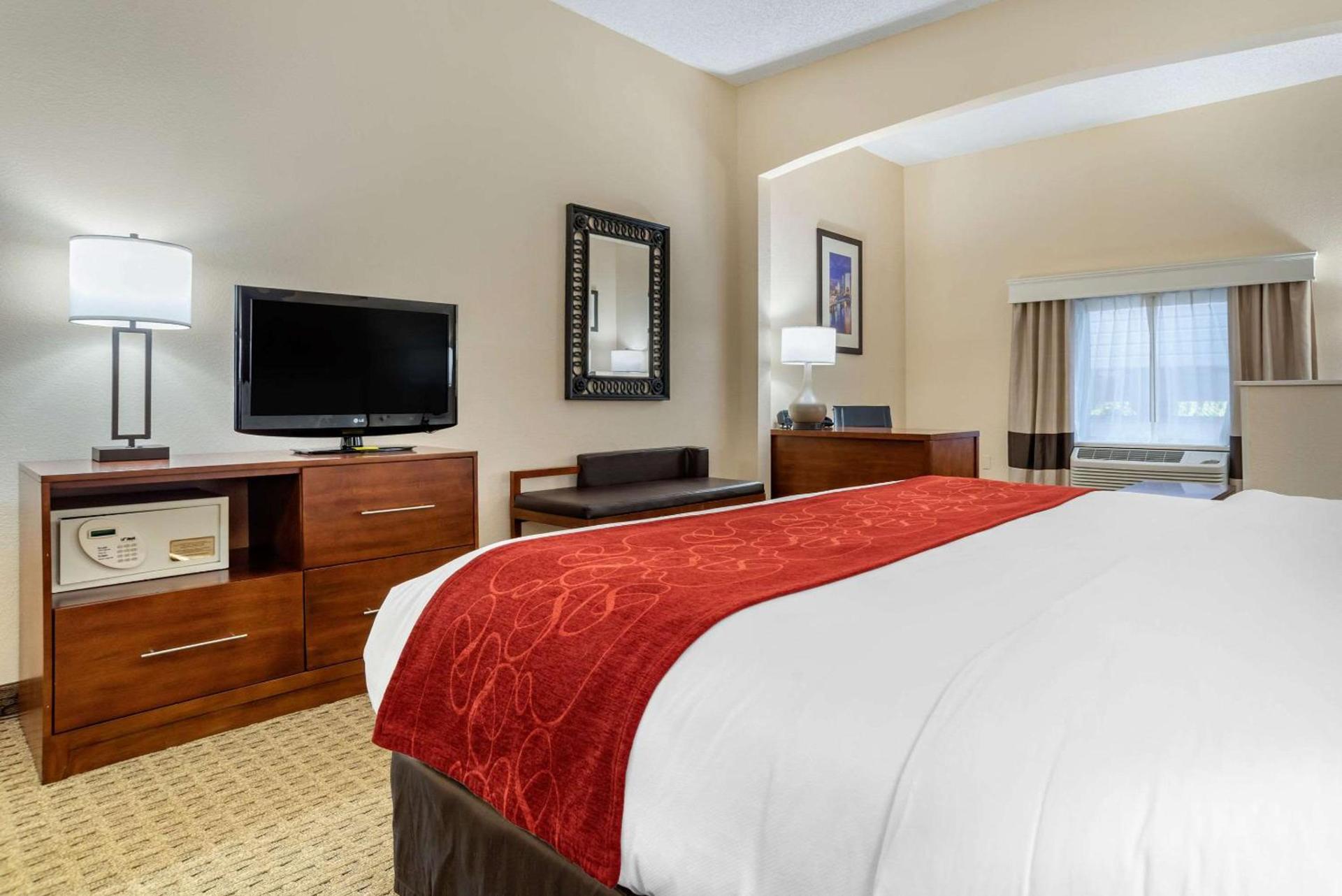 Comfort Suites Jacksonville Airport photo 10