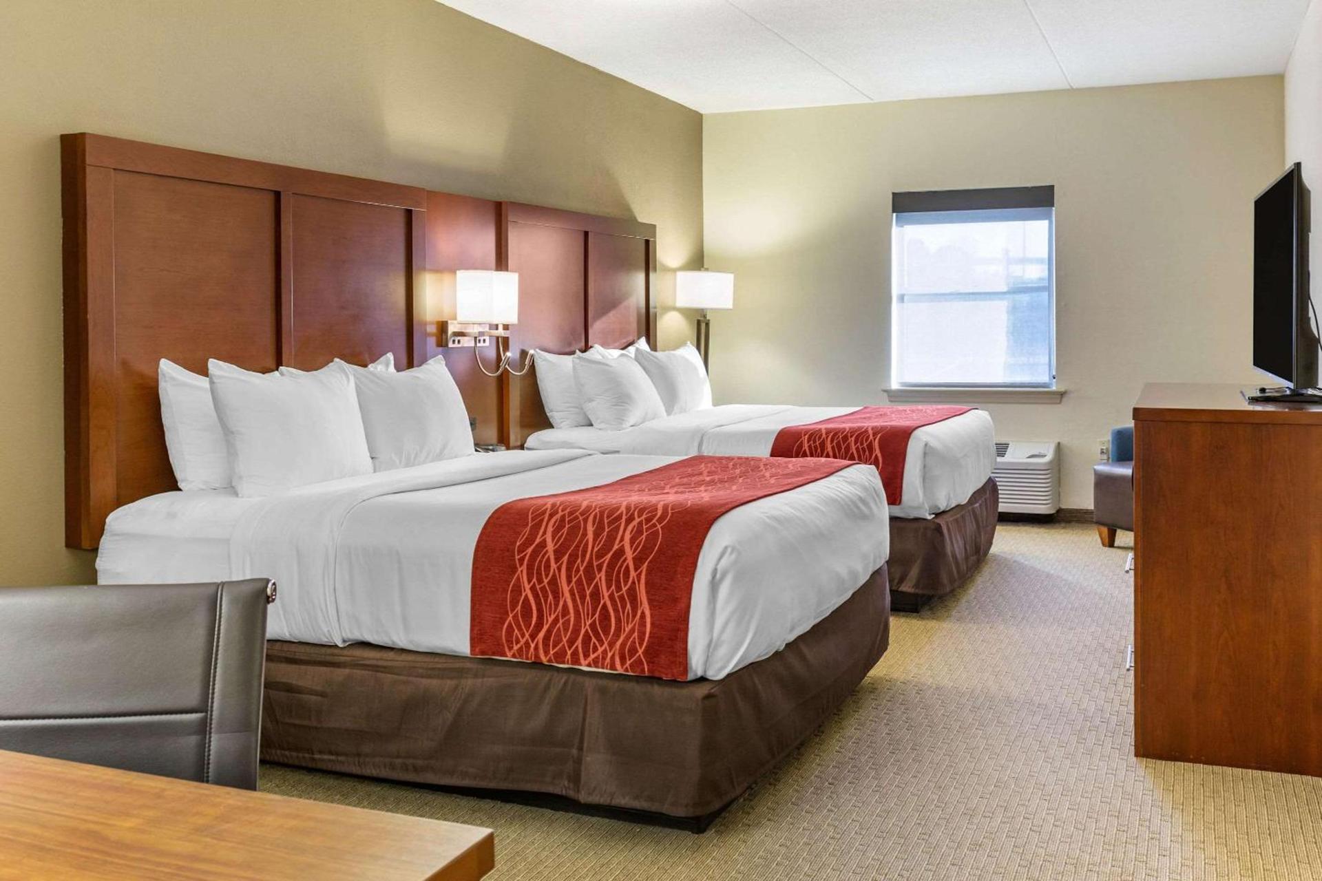 Comfort Inn Lancaster at Rockvale photo 24