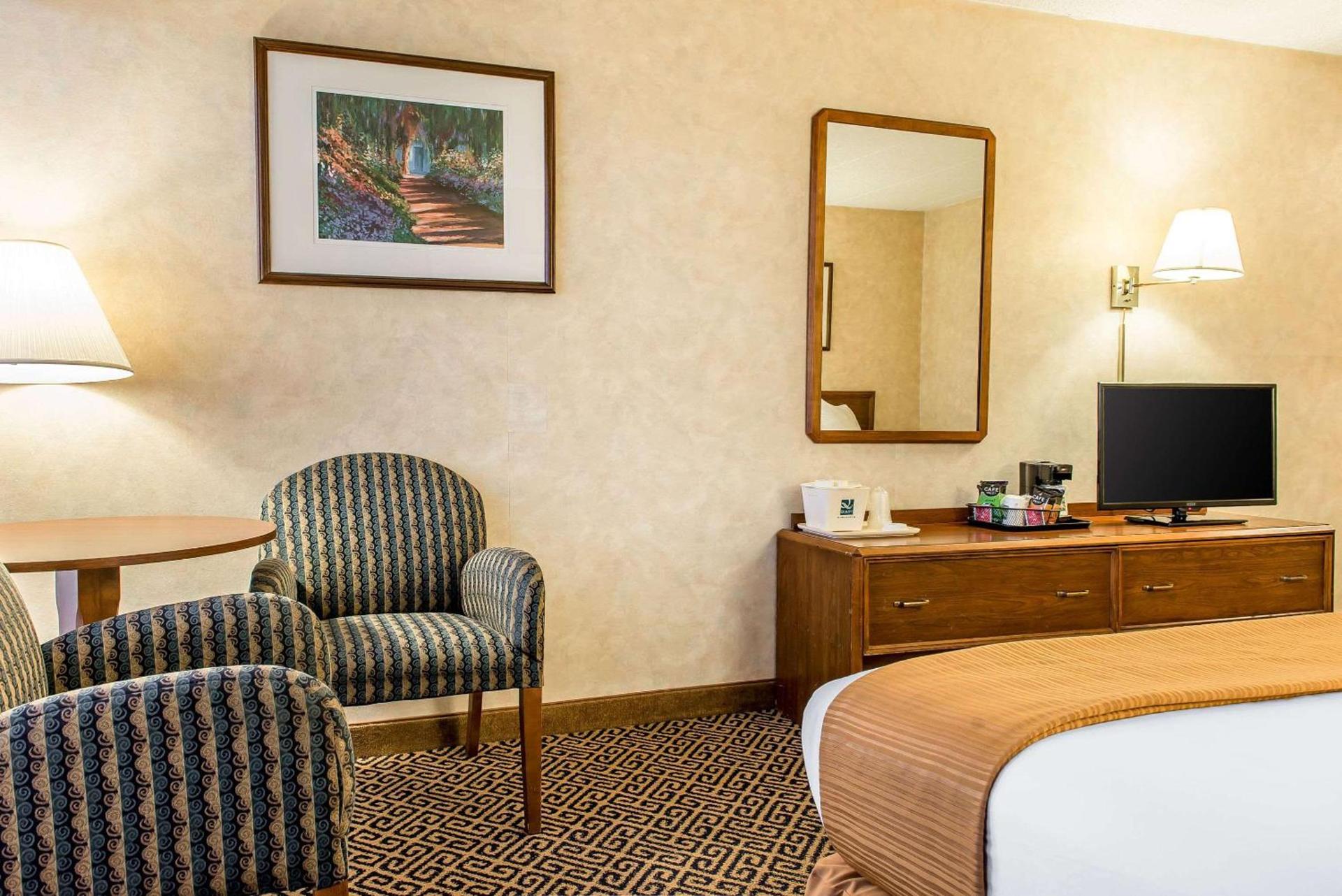 Quality Inn and Conference Center photo 11