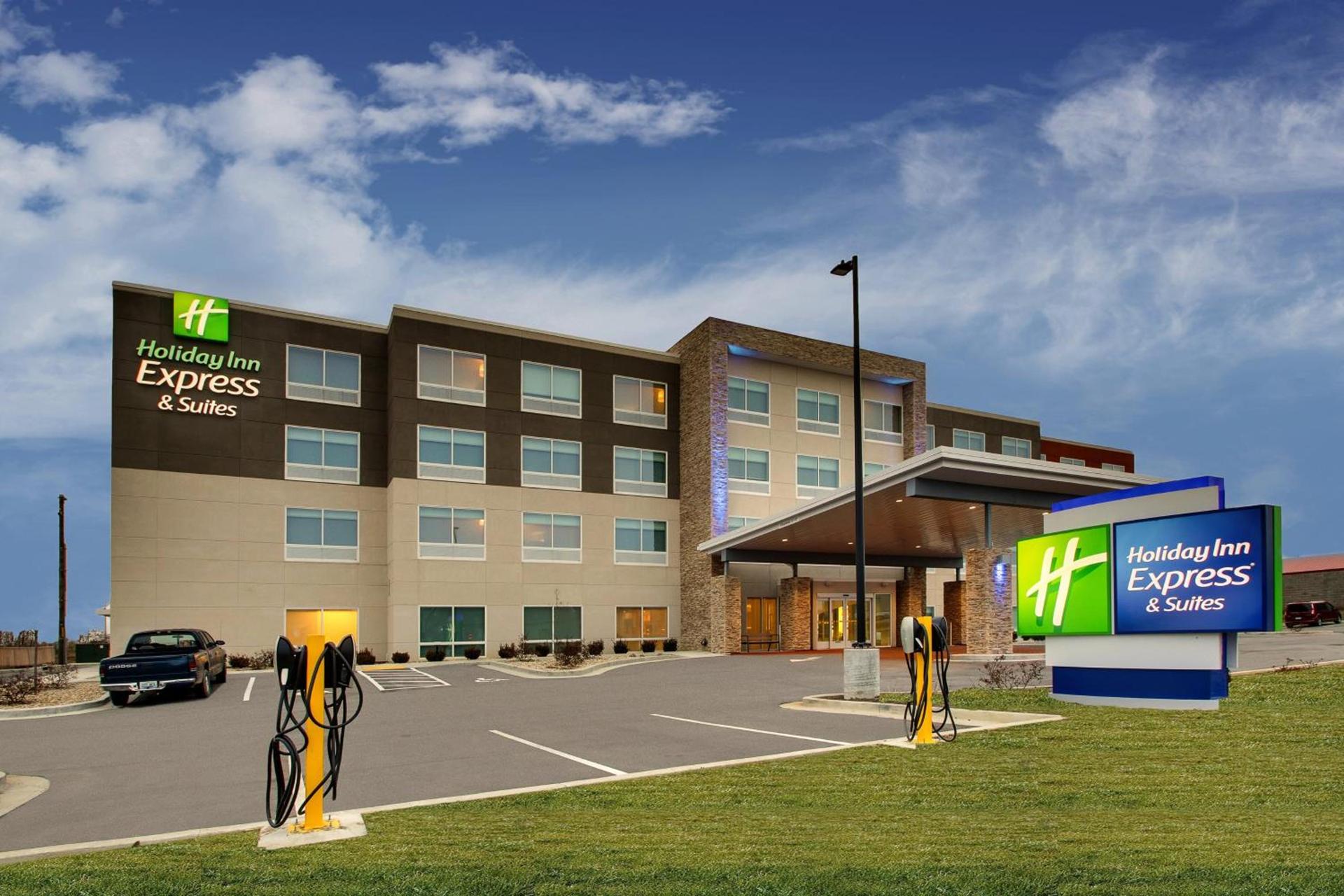 Holiday Inn Express & Suites Mt Sterling North by IHG — hotel in Mount Sterling