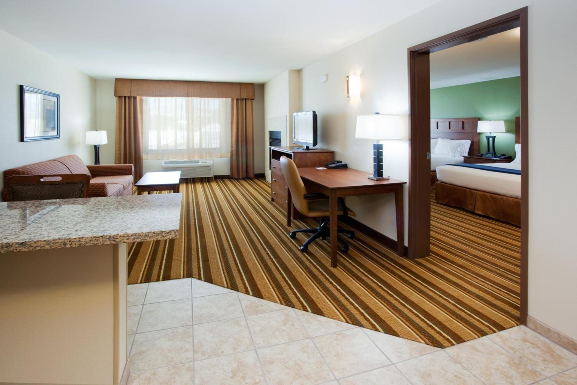 Holiday Inn Express and Suites Los Alamos Entrada Park by IHG photo 10