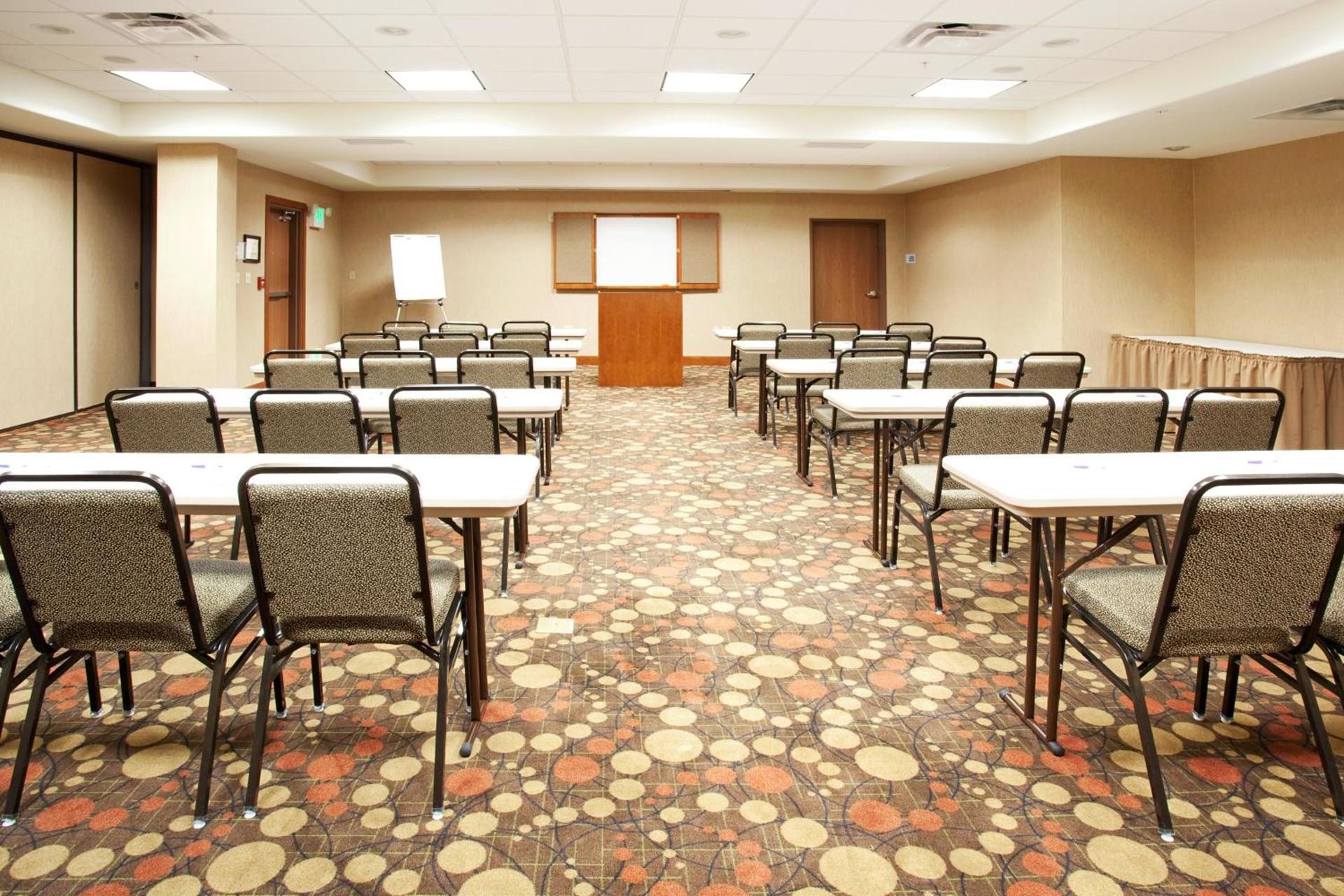 Holiday Inn Express and Suites Los Alamos Entrada Park by IHG photo 50