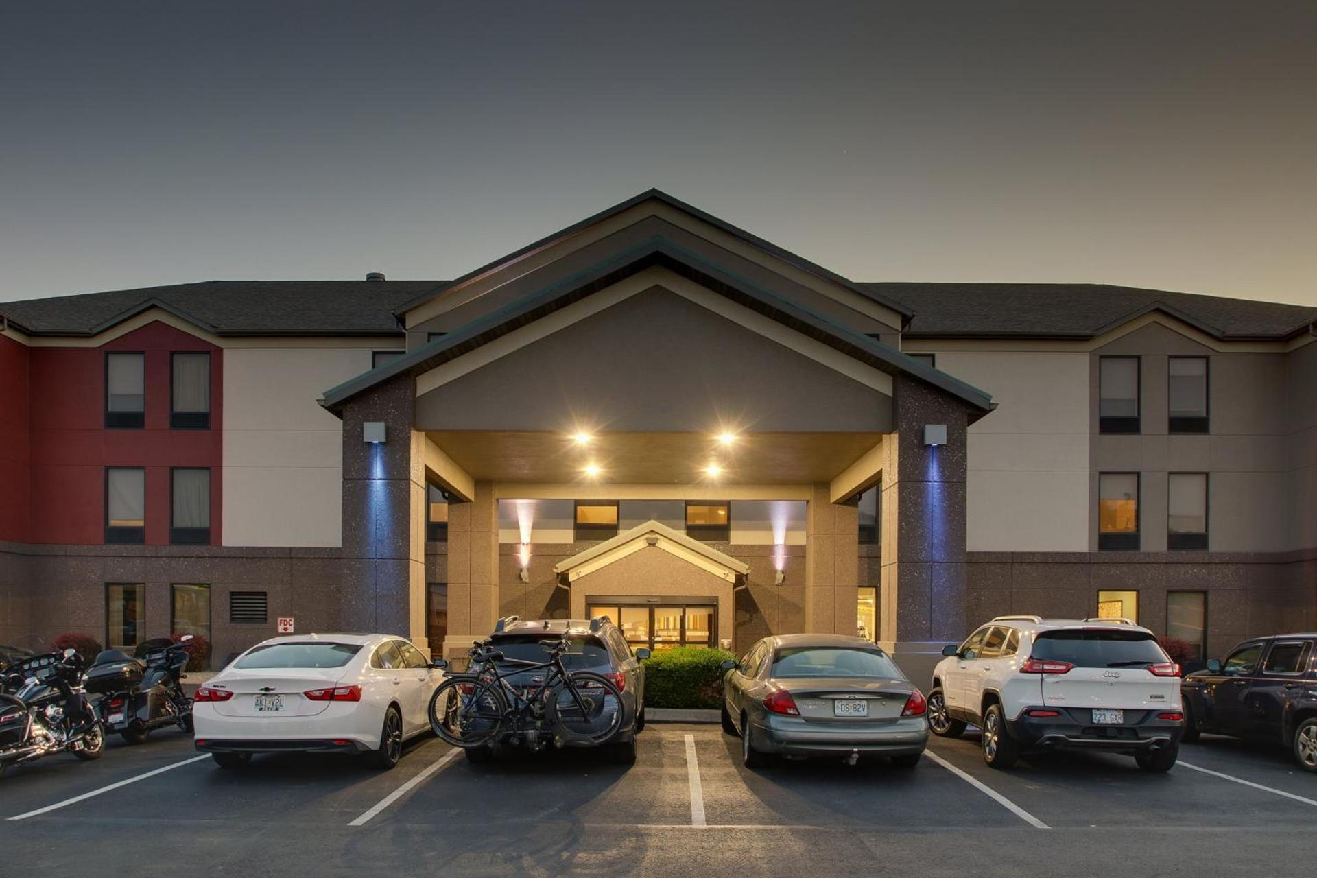 Holiday Inn Express Hotel & Suites Lebanon by IHG photo 32
