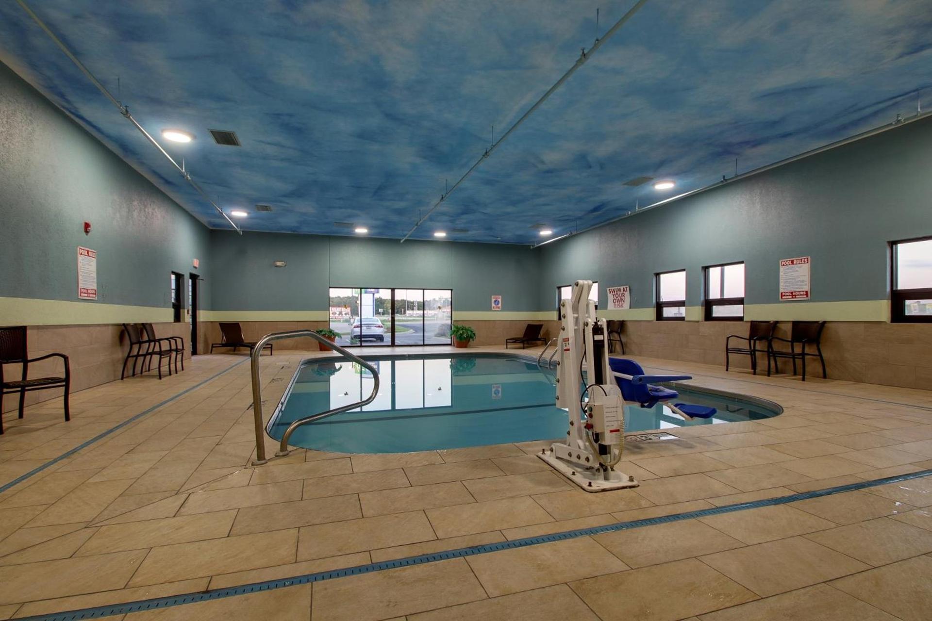 Holiday Inn Express Hotel & Suites Lebanon by IHG photo 35