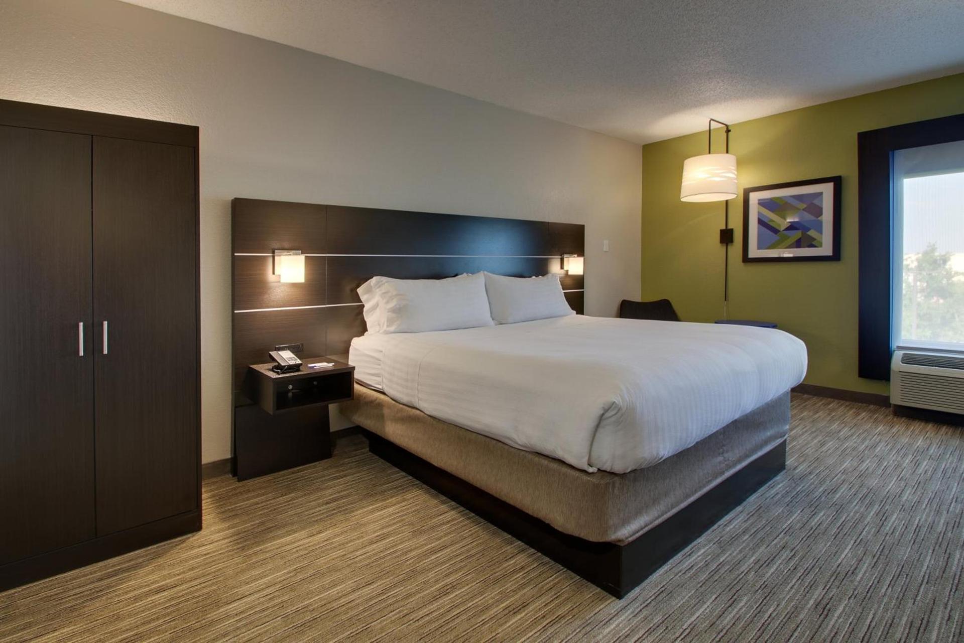 Holiday Inn Express Hotel & Suites Lebanon by IHG photo 24