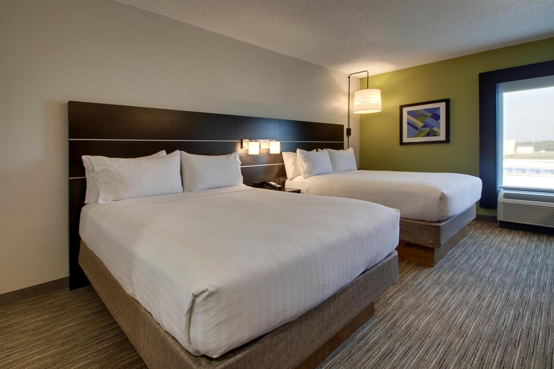 Holiday Inn Express Hotel & Suites Lebanon by IHG photo 49
