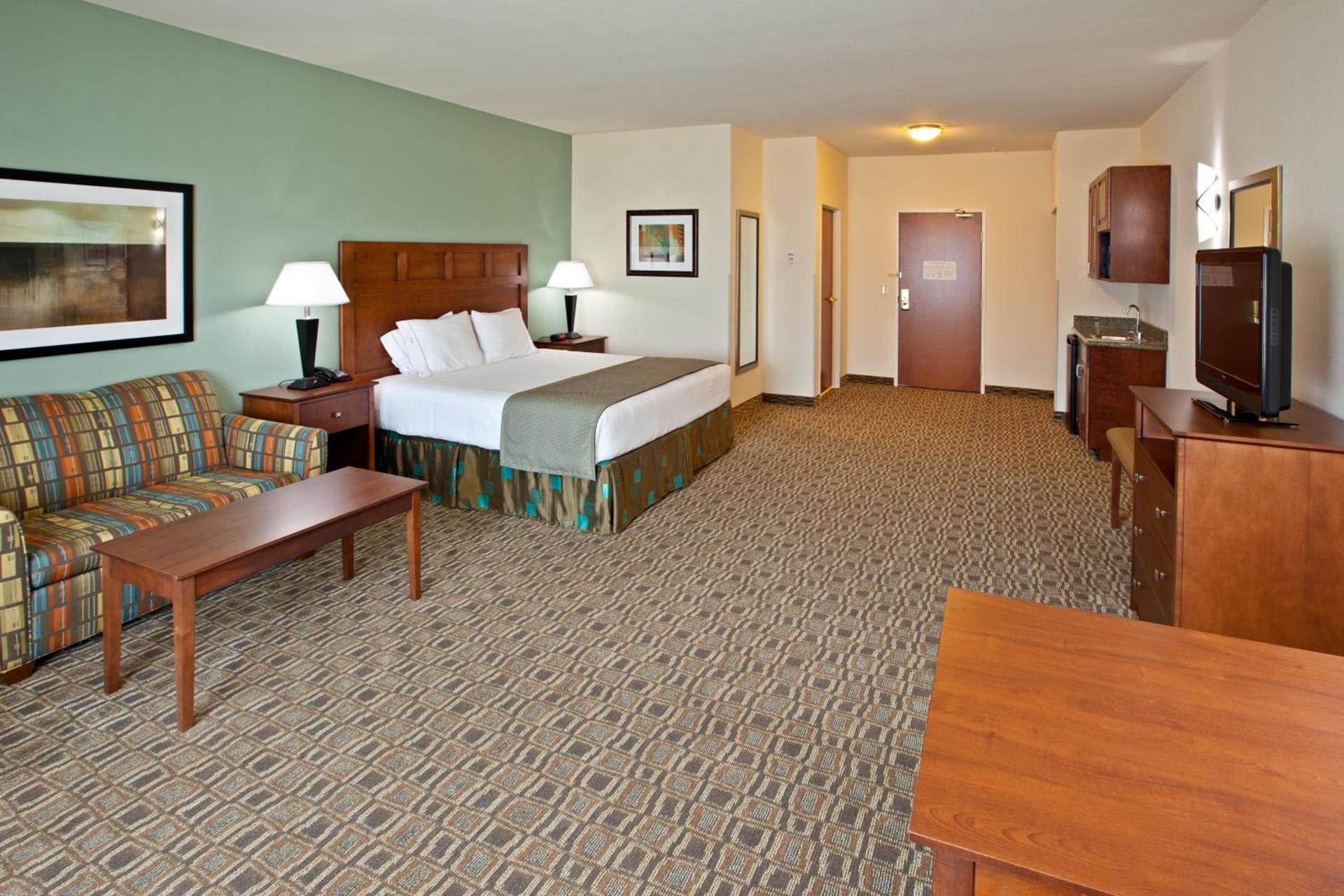 Holiday Inn Express & Suites Ripley by IHG photo 20