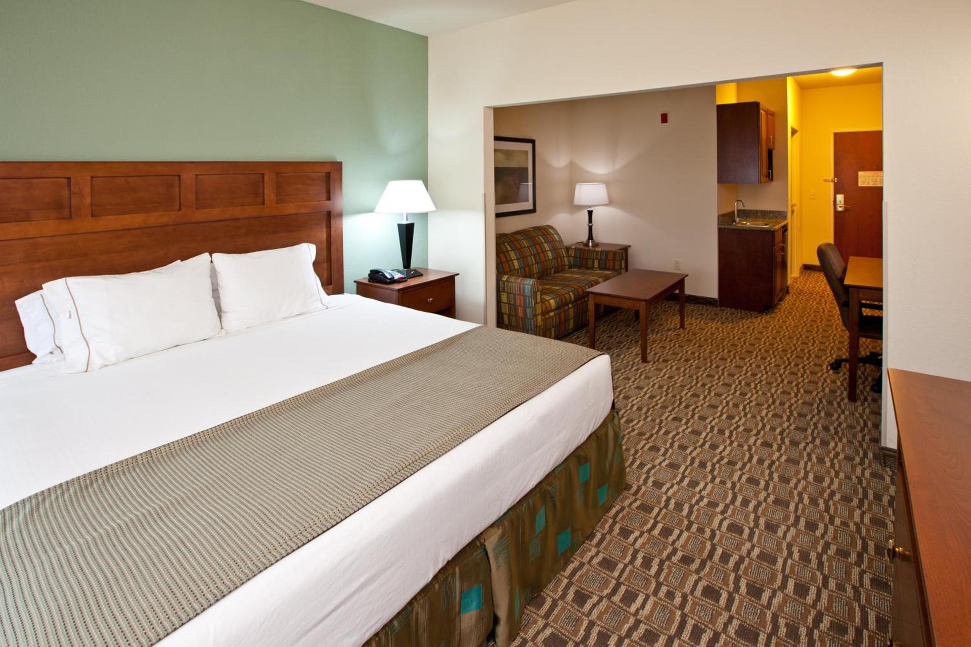 Holiday Inn Express & Suites Ripley by IHG photo 58