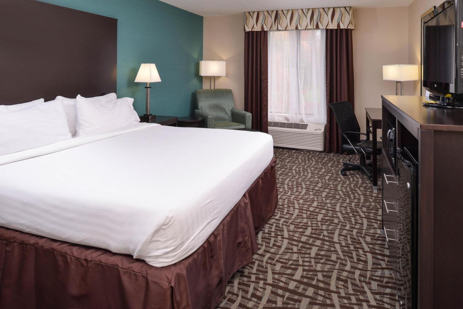 Holiday Inn Express Hotel & Suites Youngstown - North Lima/Boardman by IHG photo 42