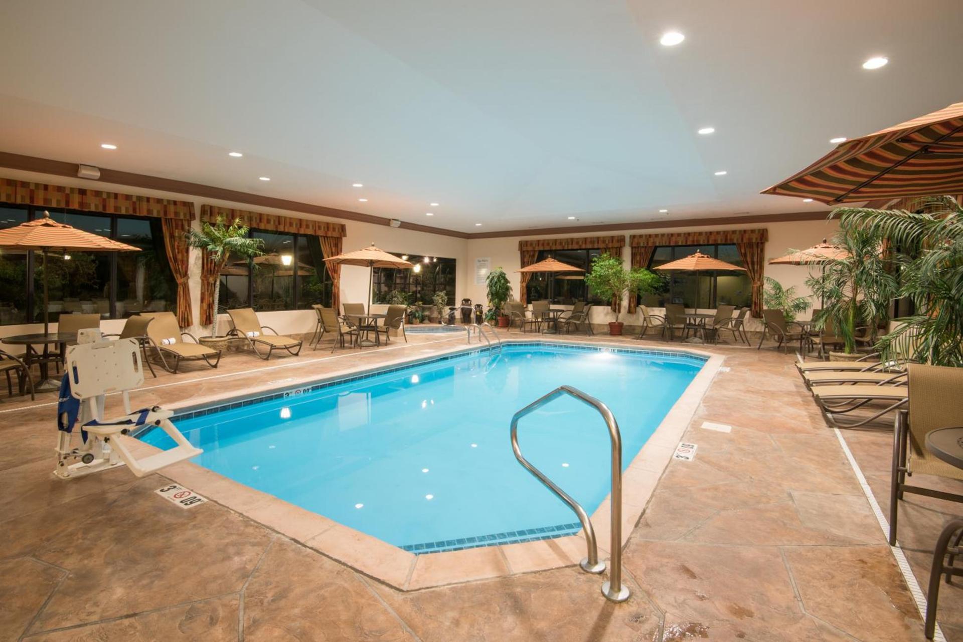 Holiday Inn Express & Suites - Sharon-Hermitage by IHG photo 26