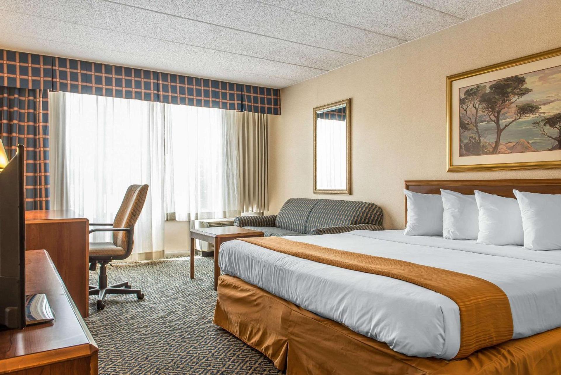 Quality Inn and Conference Center photo 16