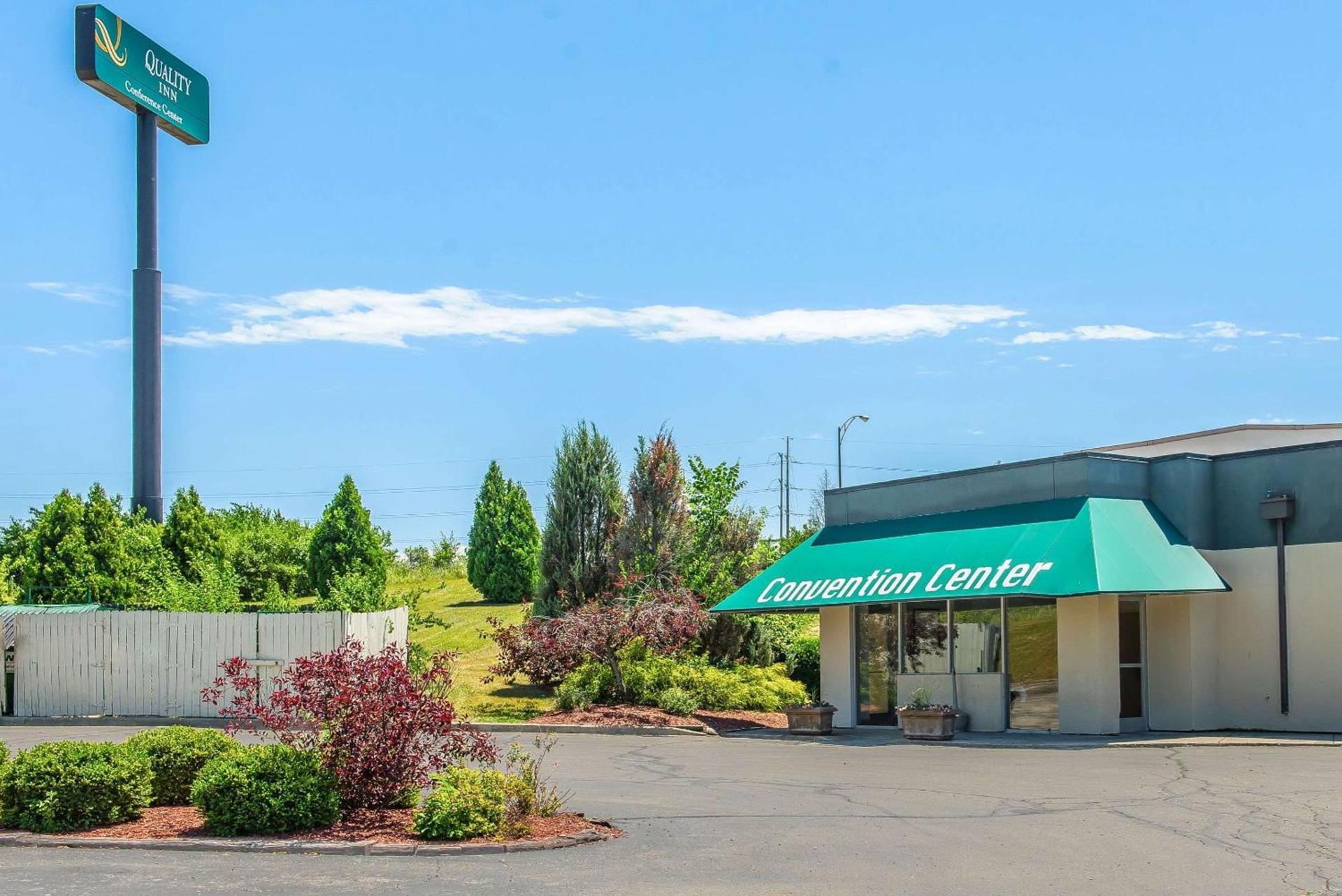 Quality Inn and Conference Center photo 4