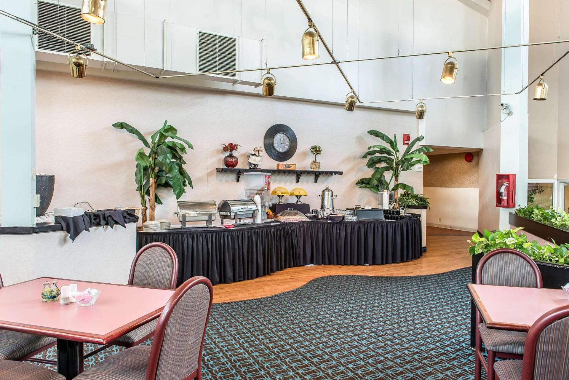 Quality Inn and Conference Center photo 22