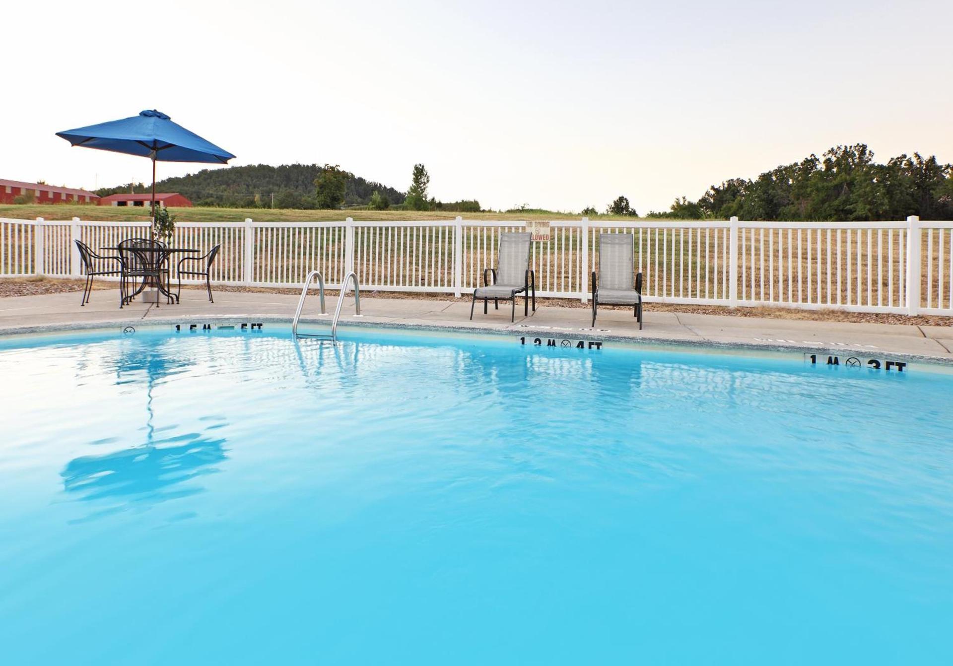 Holiday Inn Express Hotels & Suites Mountain Home by IHG photo 21